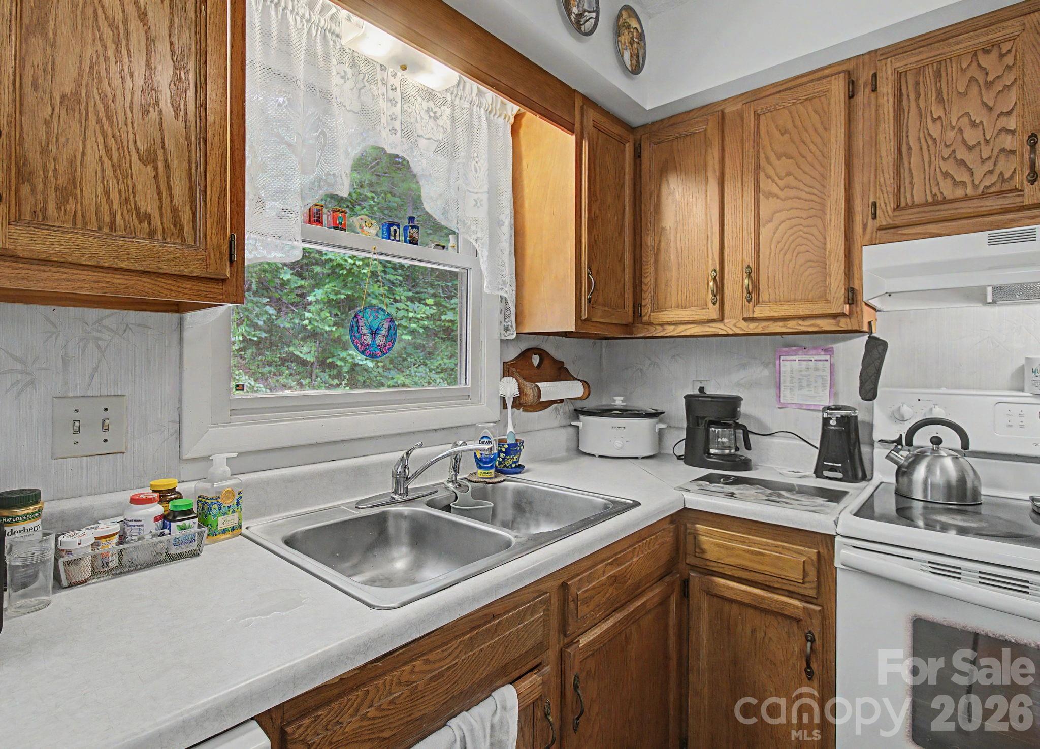 175 Pine Cove Lane Property Photo 5