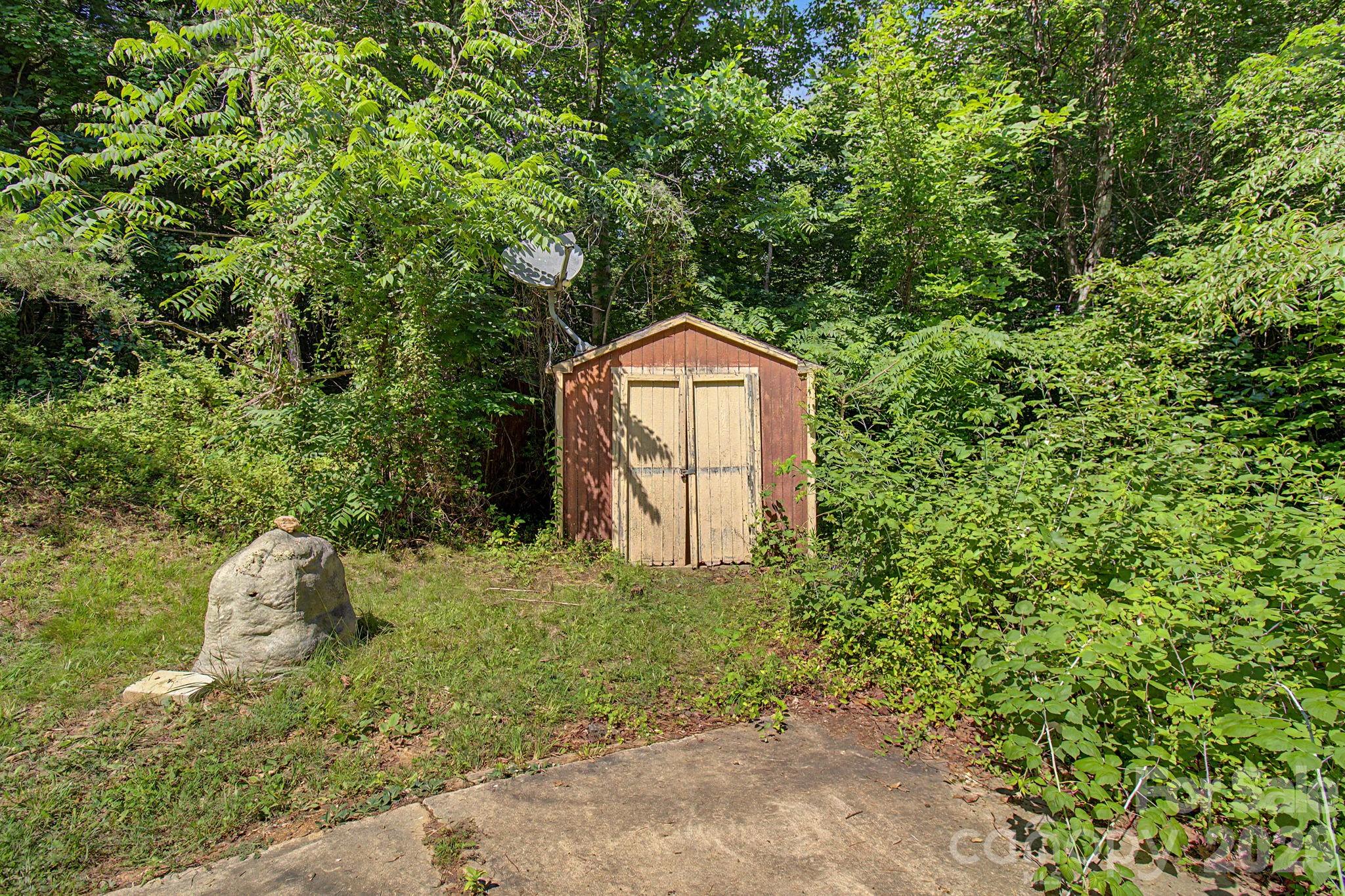 175 Pine Cove Lane Property Photo 43