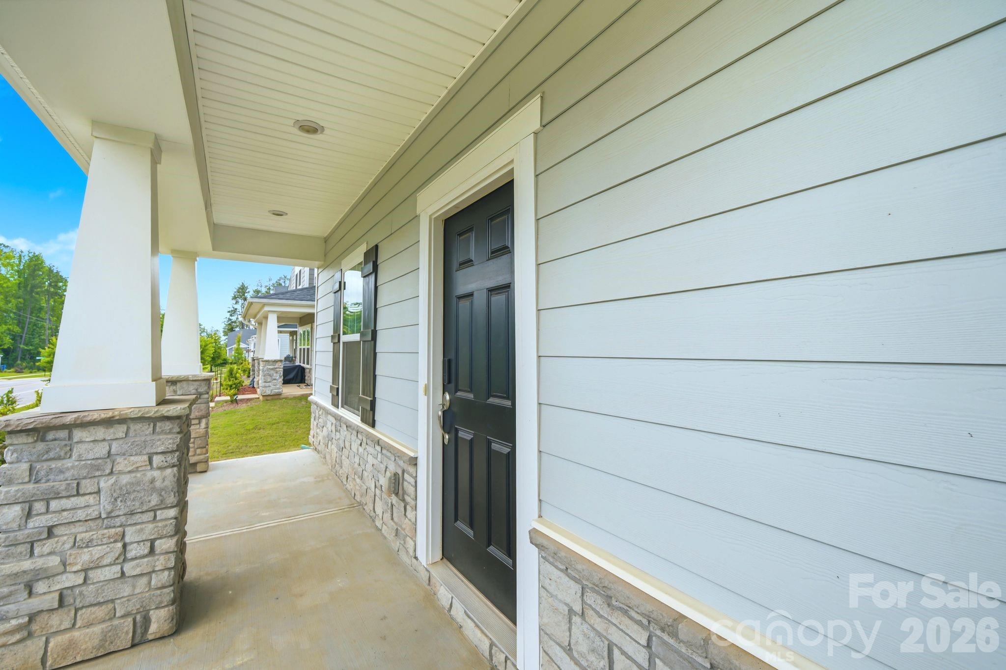 518 Nixon Road Property Photo 5