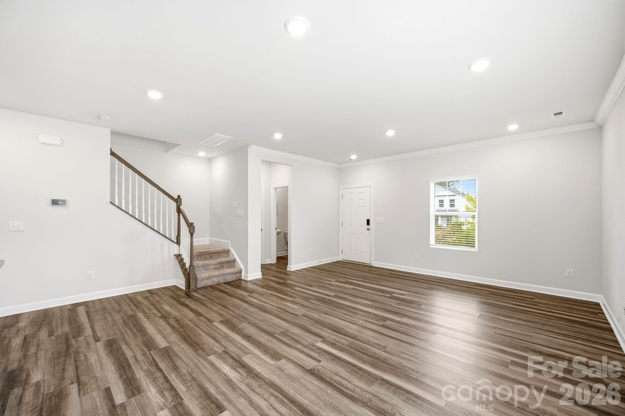 518 Nixon Road Property Photo 11