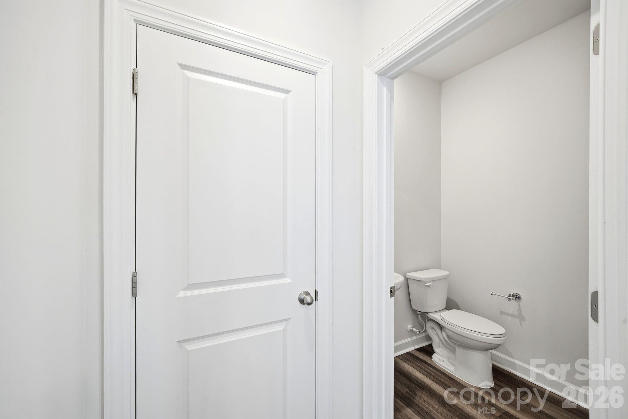518 Nixon Road Property Photo 14
