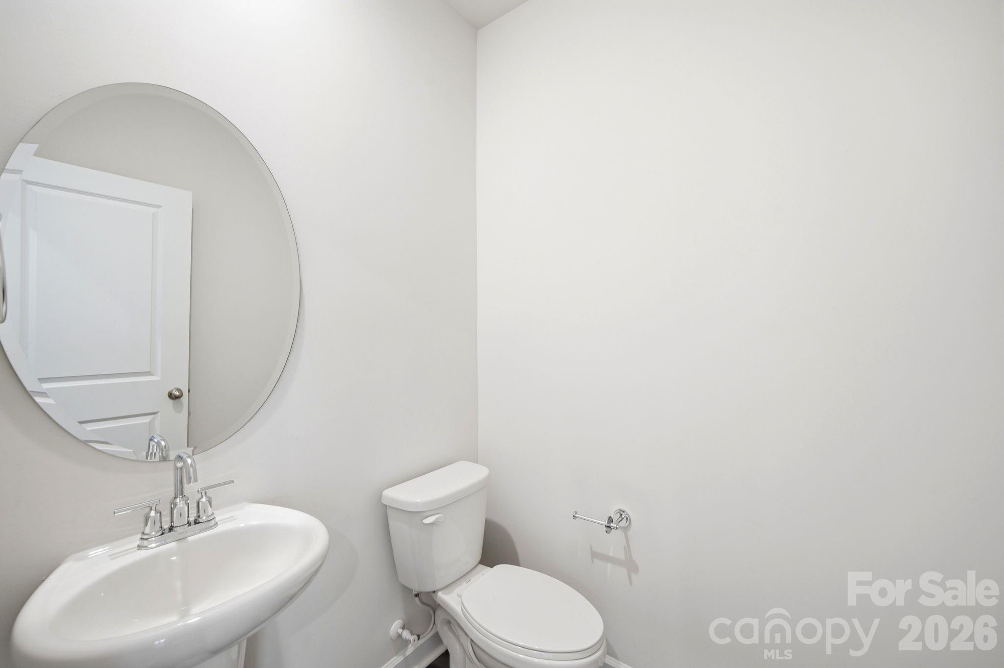 518 Nixon Road Property Photo 15