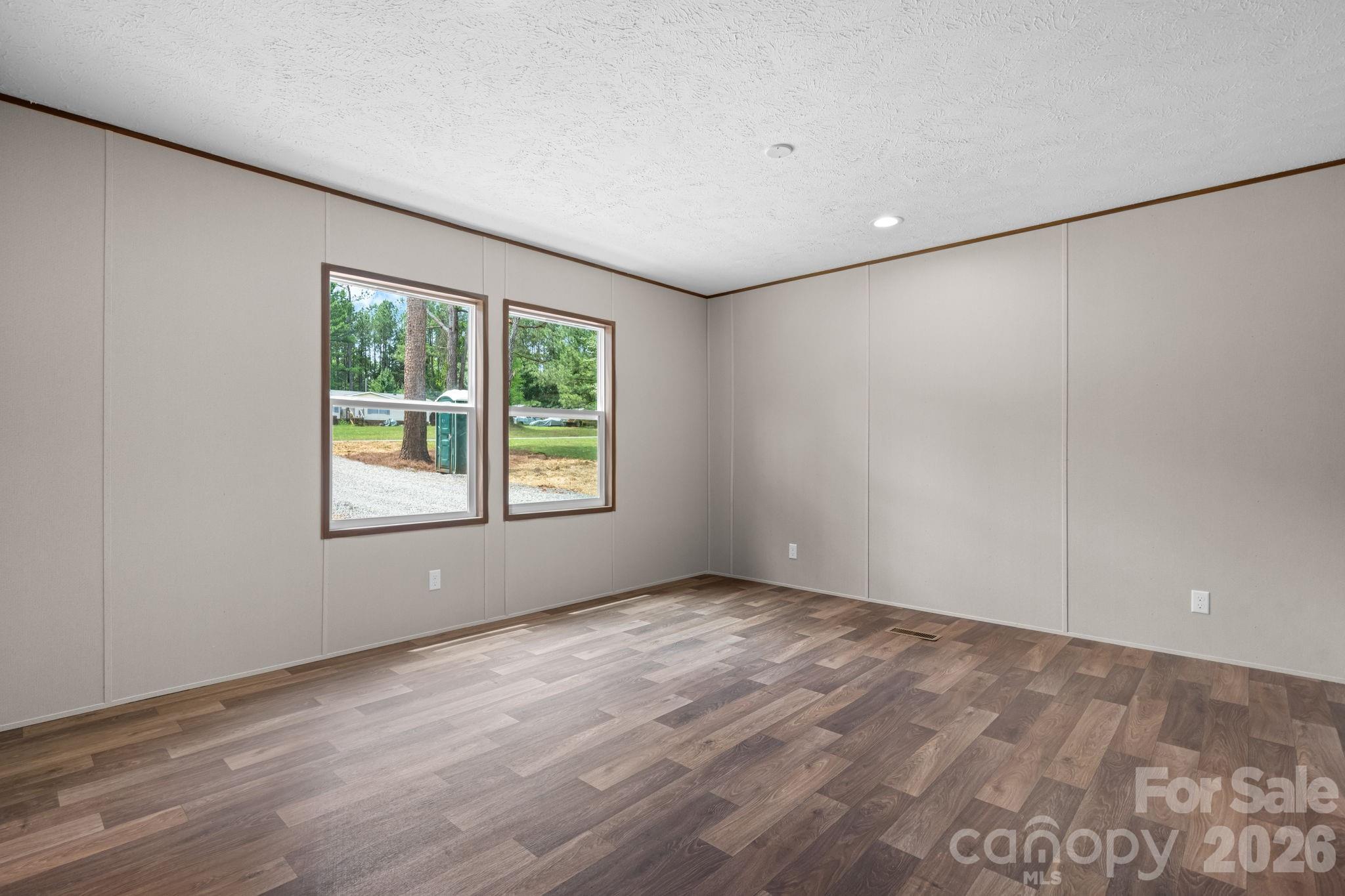 1331 Maiden Wood Circle Property Photo 11