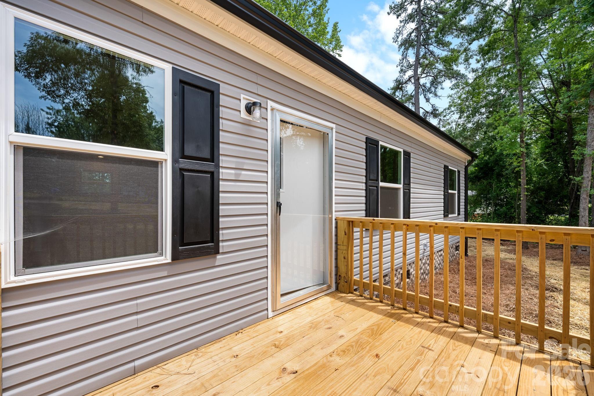 1331 Maiden Wood Circle Property Photo 40