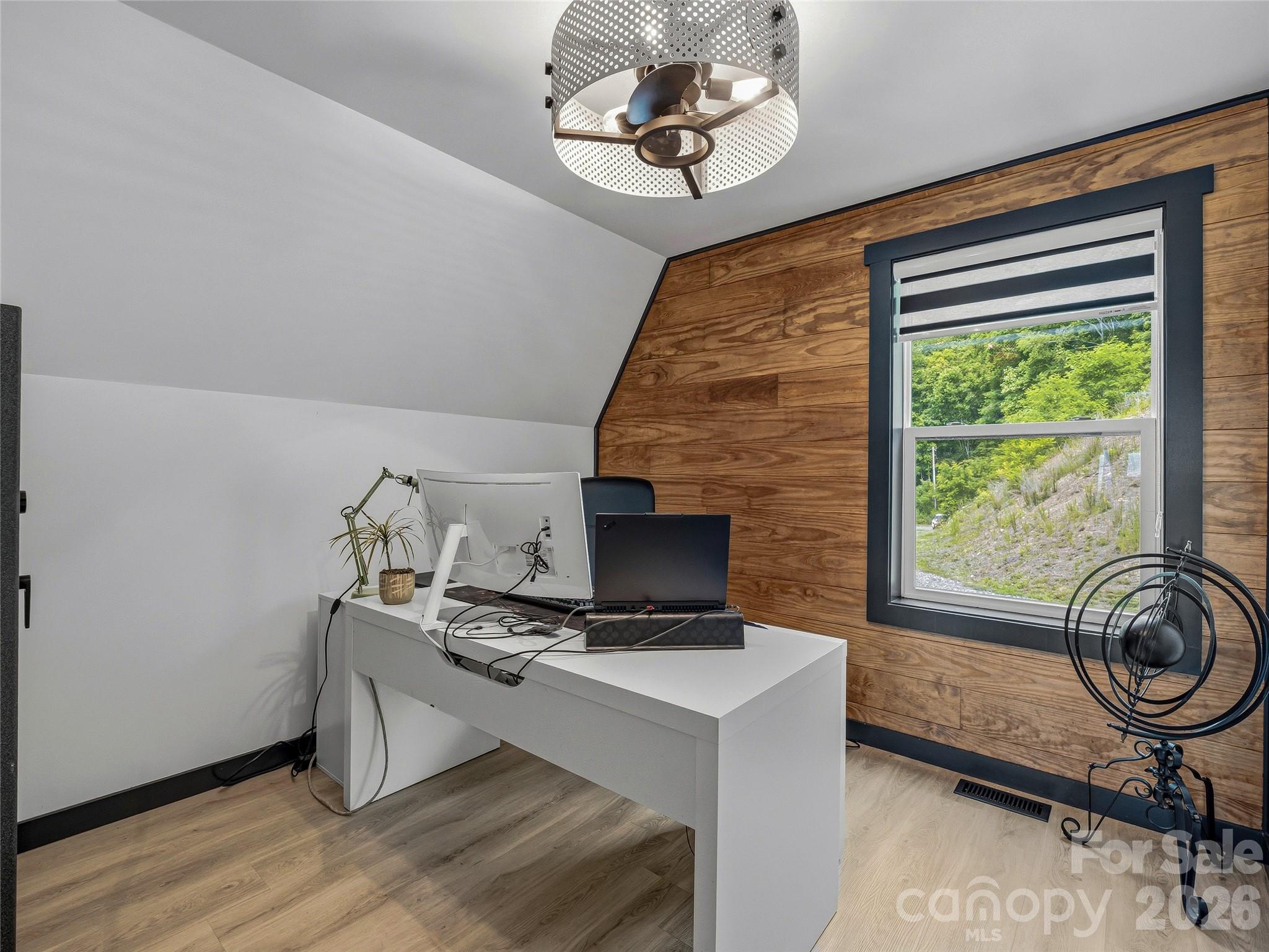 1877 Wilson Cove Road Property Photo 22