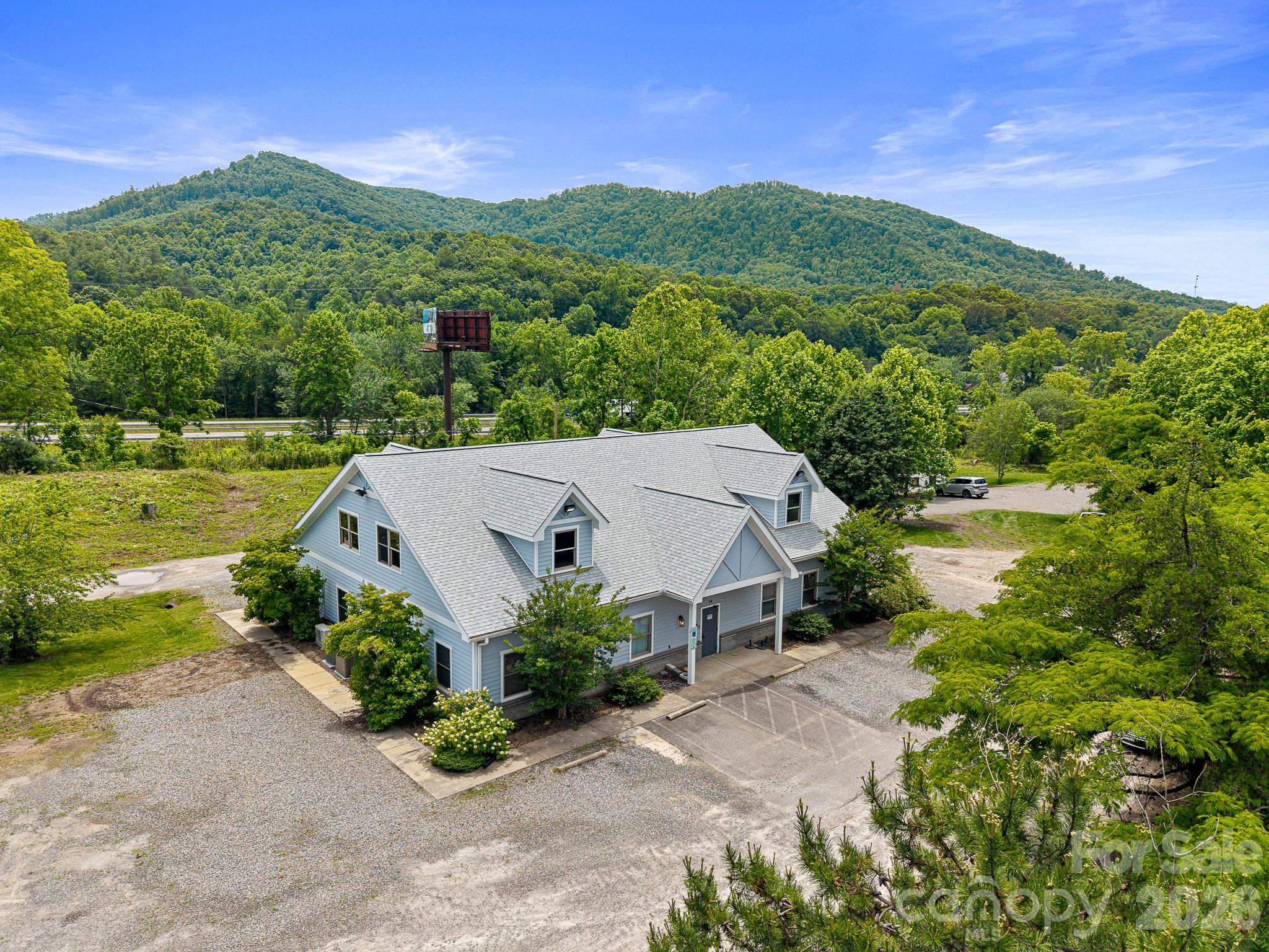 14 Mimidis Lane Property Photo 1