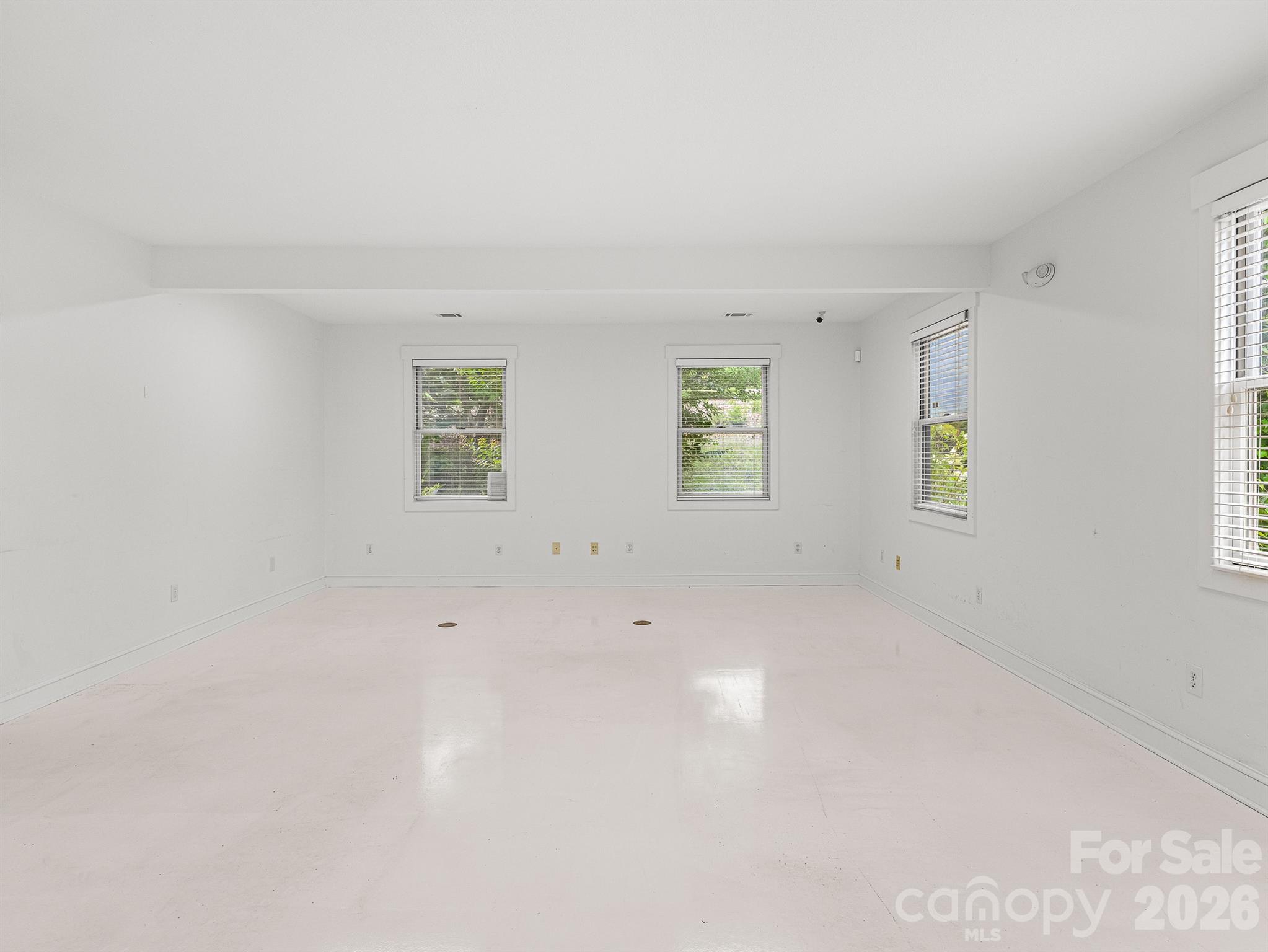 14 Mimidis Lane Property Photo 7