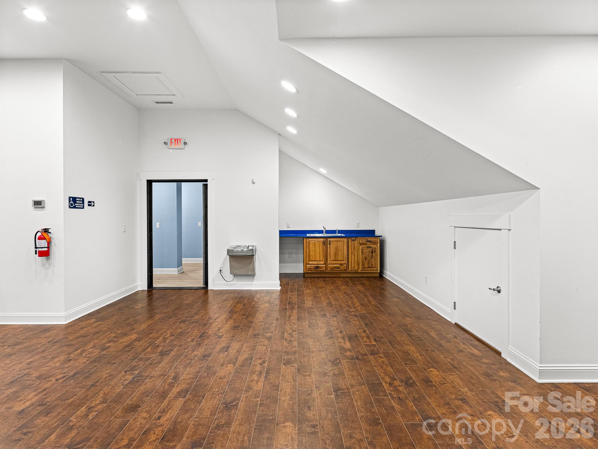 14 Mimidis Lane Property Photo 13