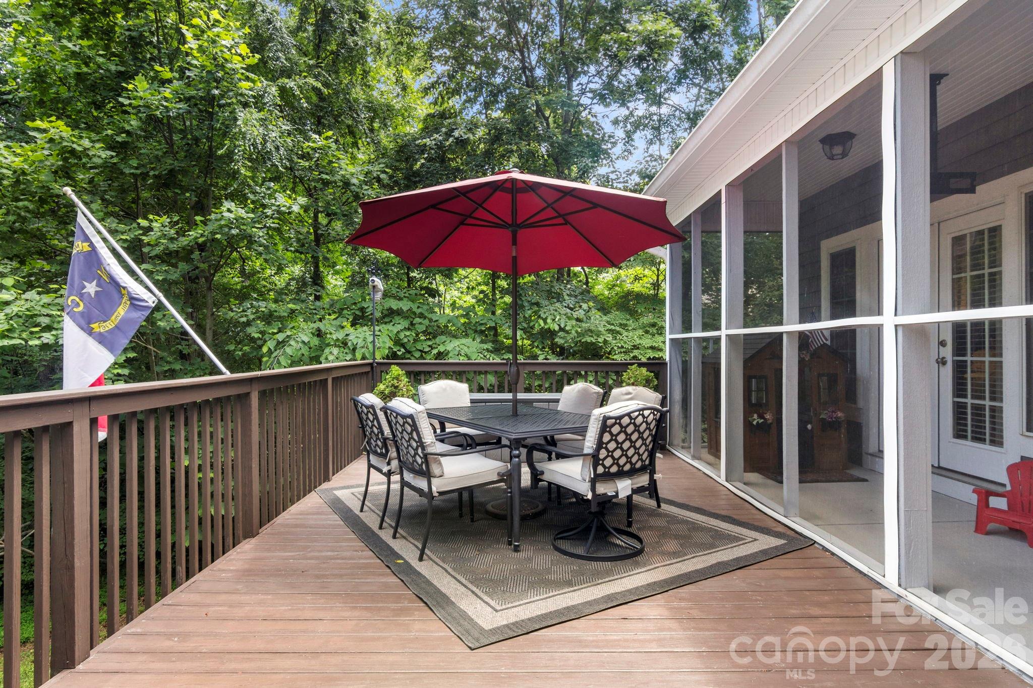587 Amesbury Drive Property Photo 43