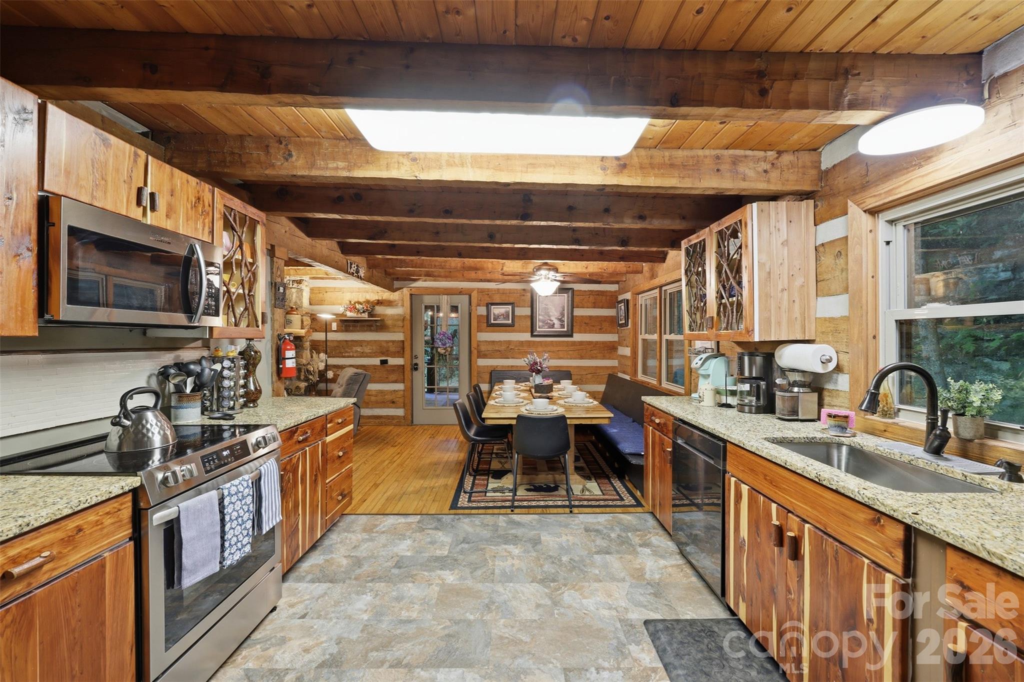 2146 Nc Highway 194 Highway Property Photo 18