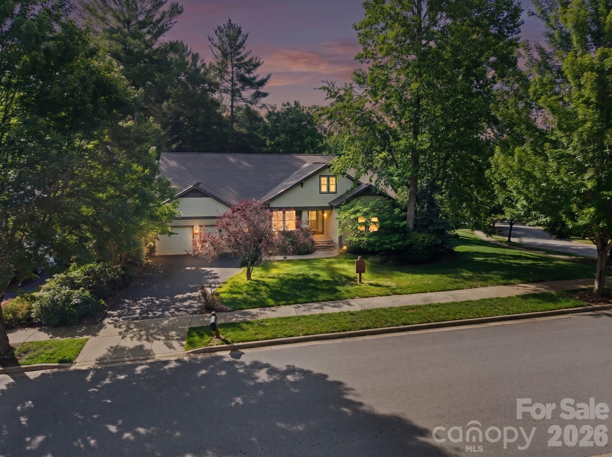289 Fennel Dun Circle Property Photo 4