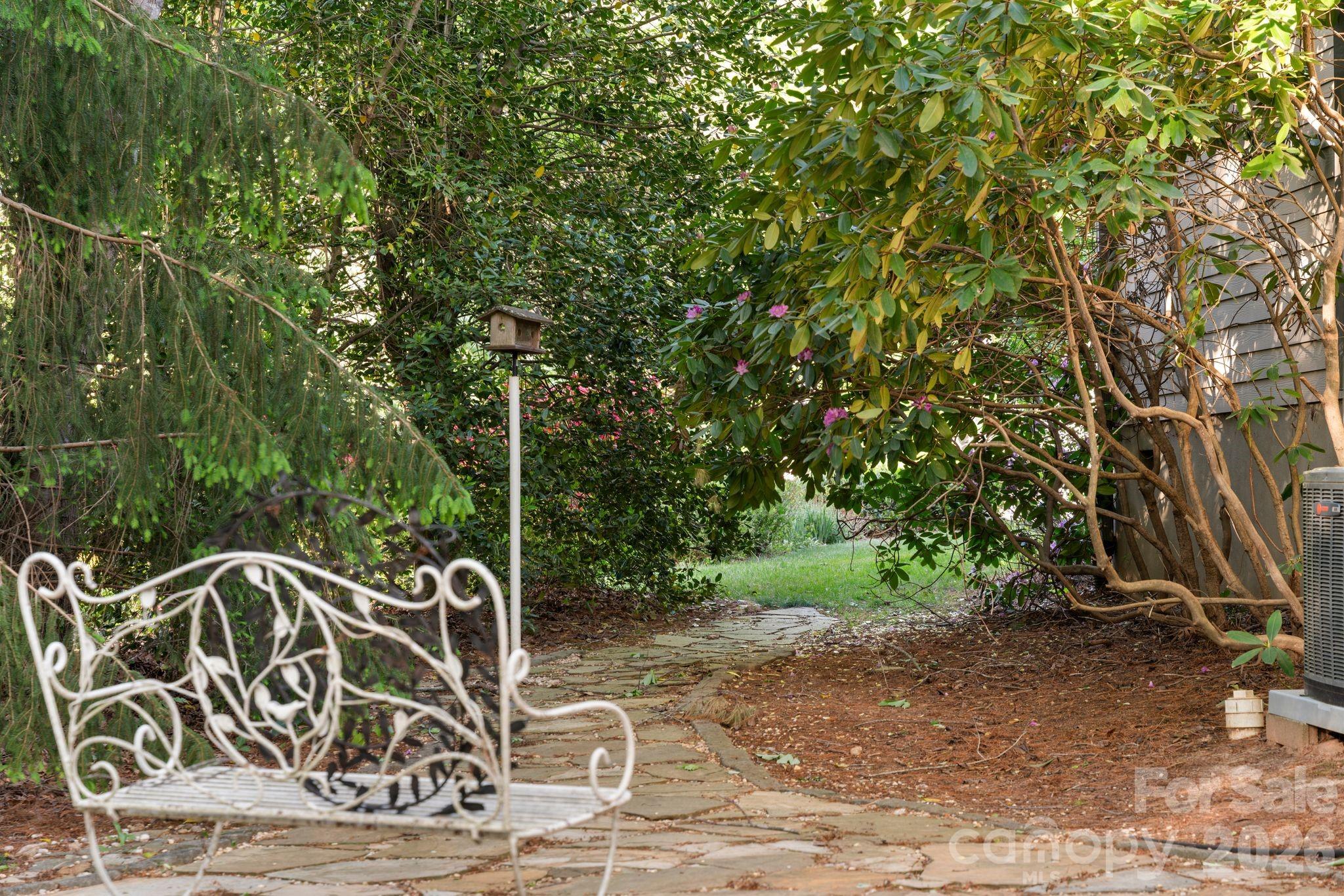 289 Fennel Dun Circle Property Photo 42