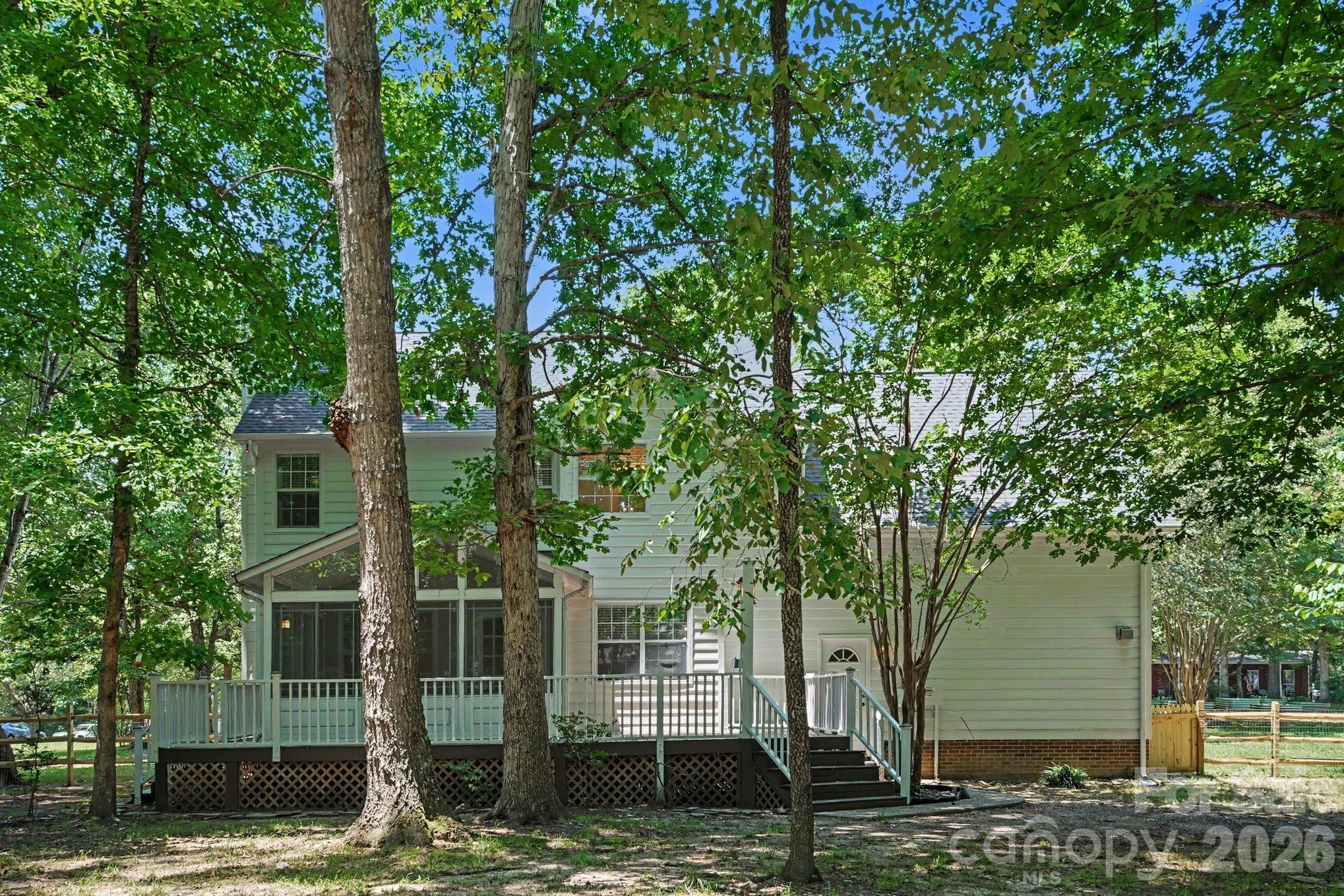1255 Hawthorne Drive Property Photo 26
