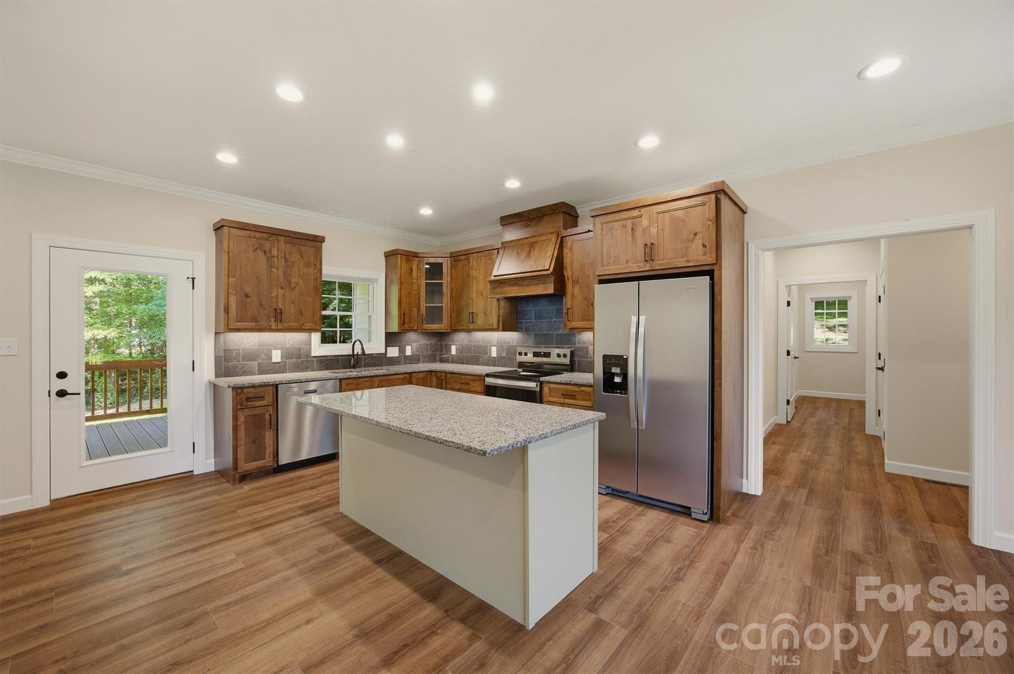107 Meadow View Street Property Photo 7