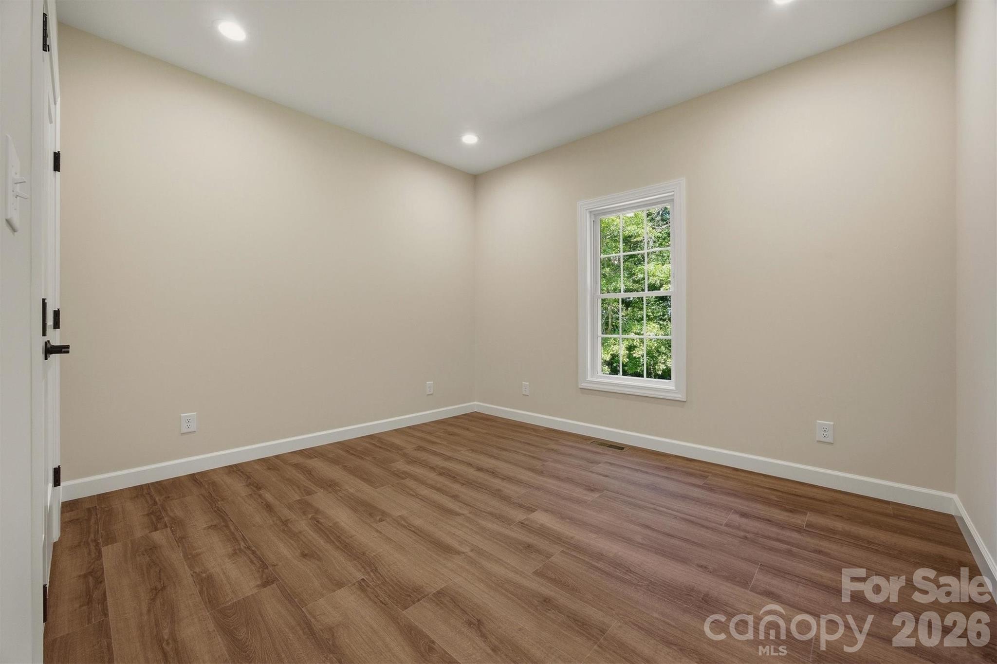 107 Meadow View Street Property Photo 17