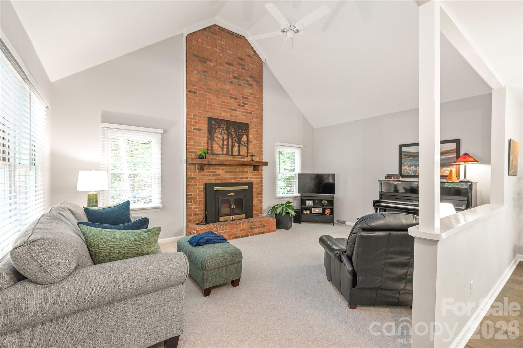7012 Knotty Pine Road Property Photo 4