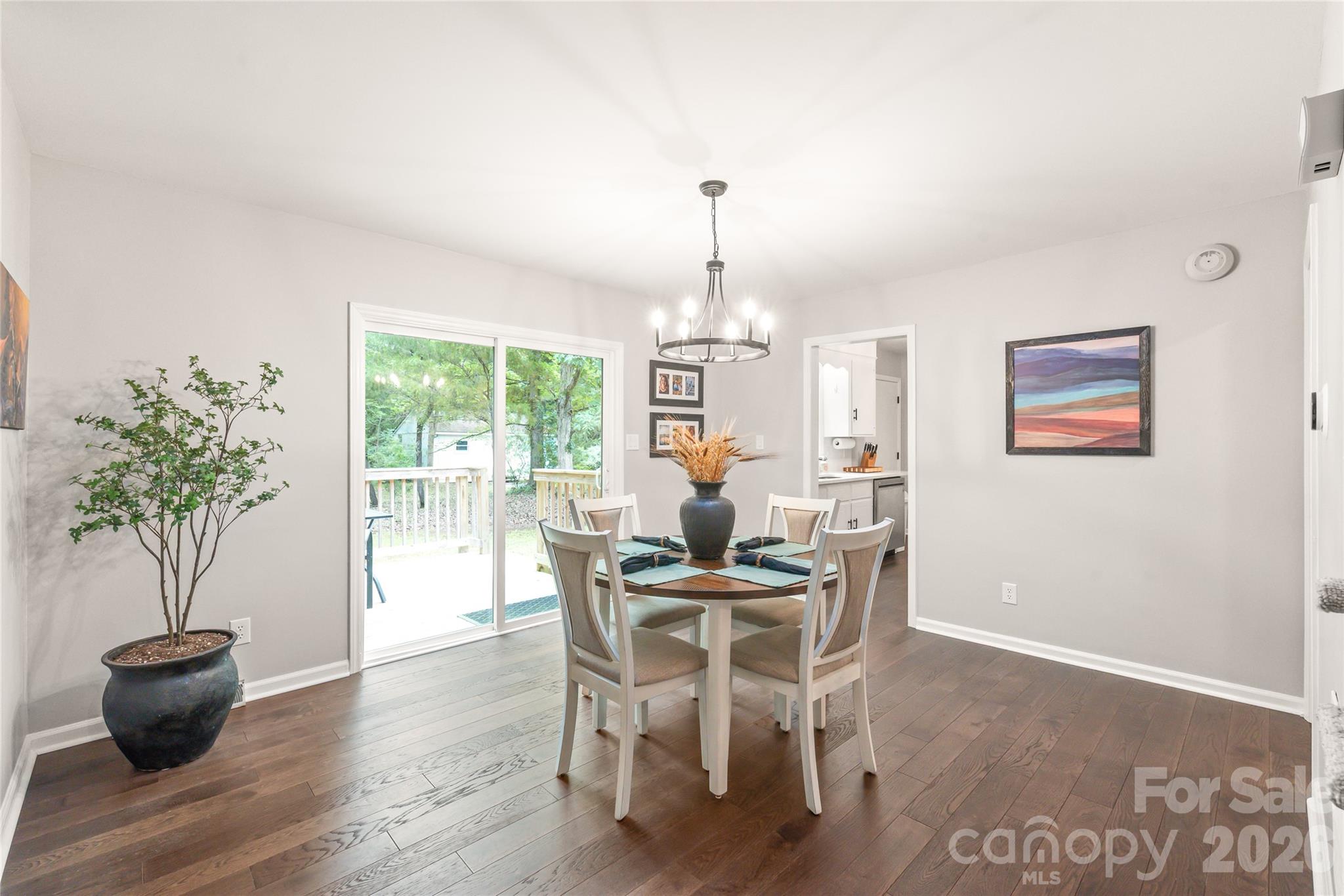 7012 Knotty Pine Road Property Photo 5