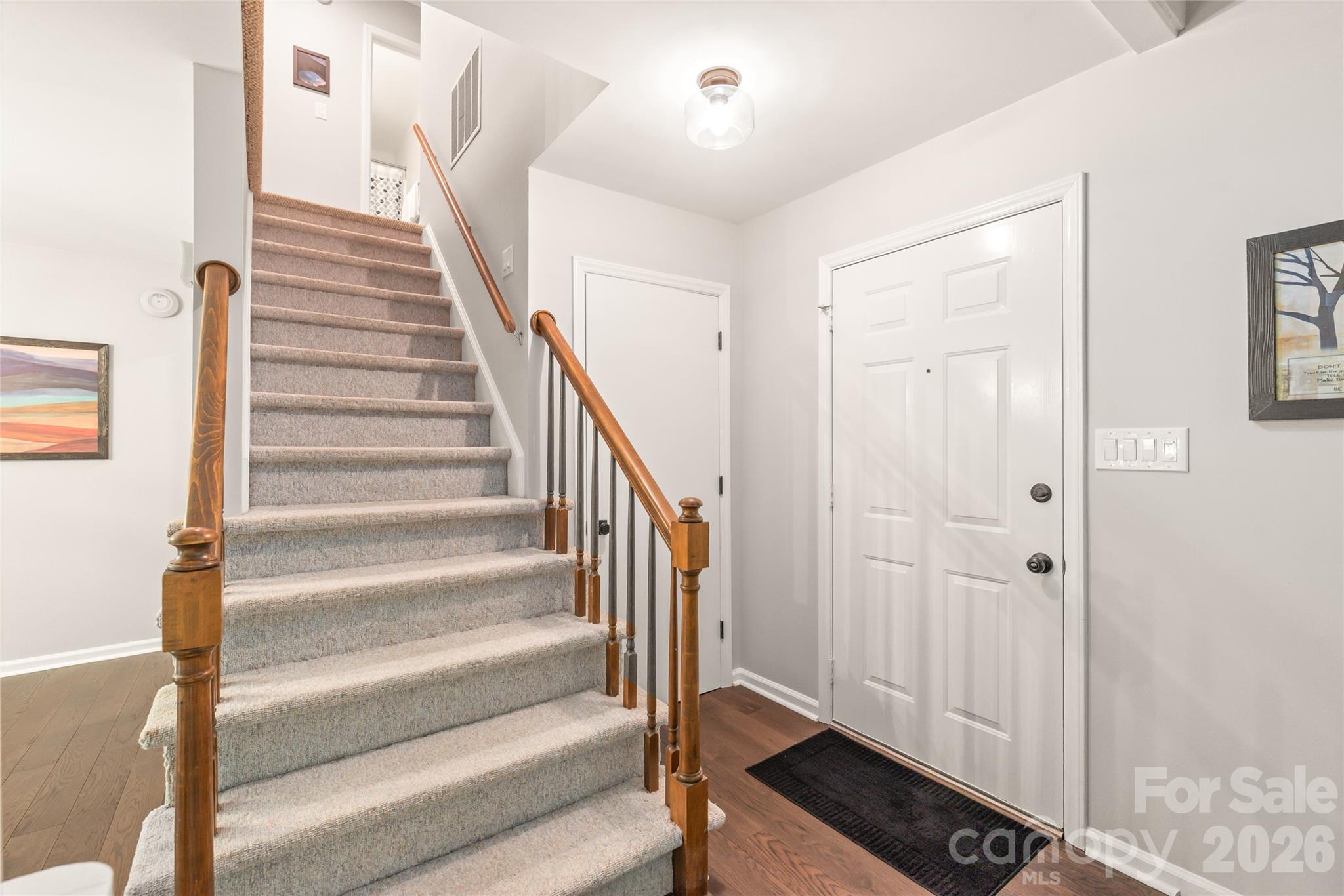 7012 Knotty Pine Road Property Photo 12