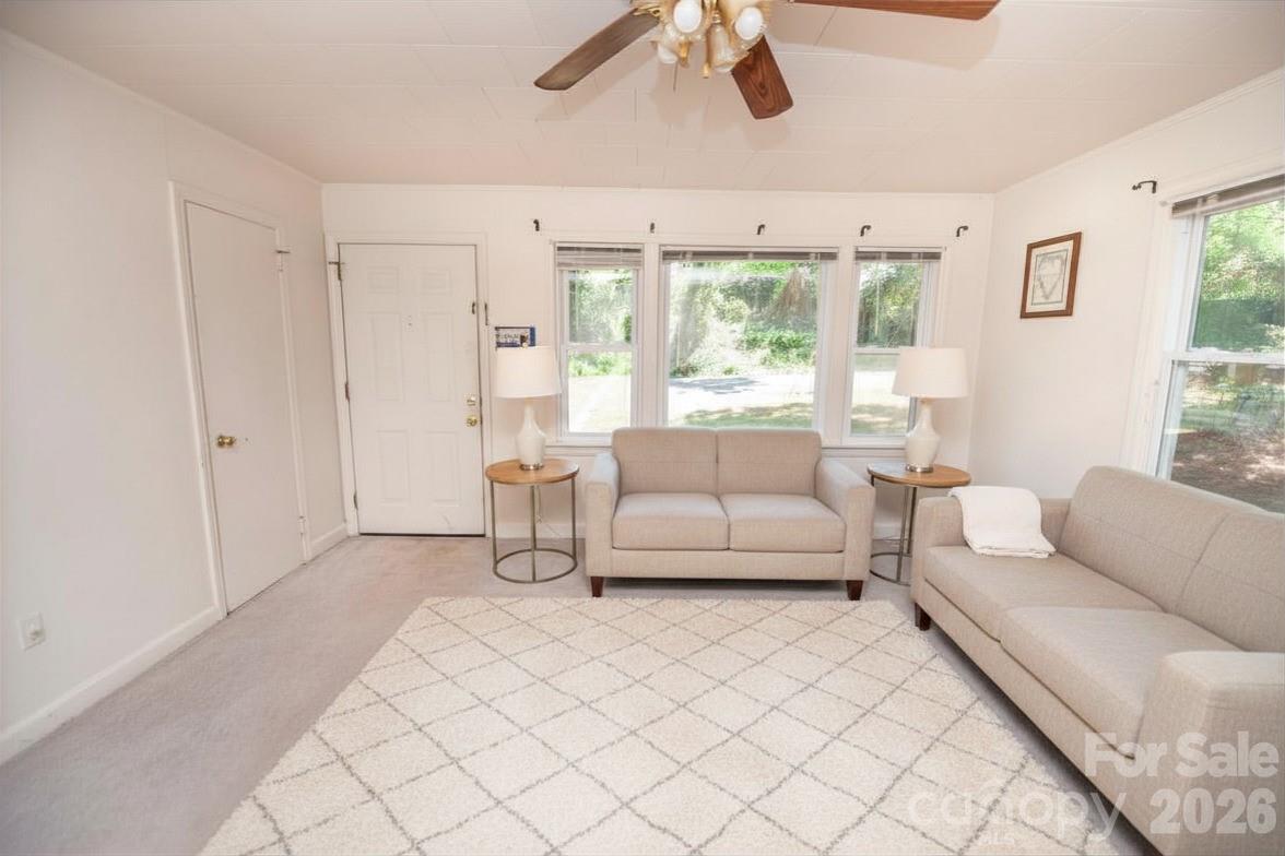 123 Cypress Drive Property Photo 7