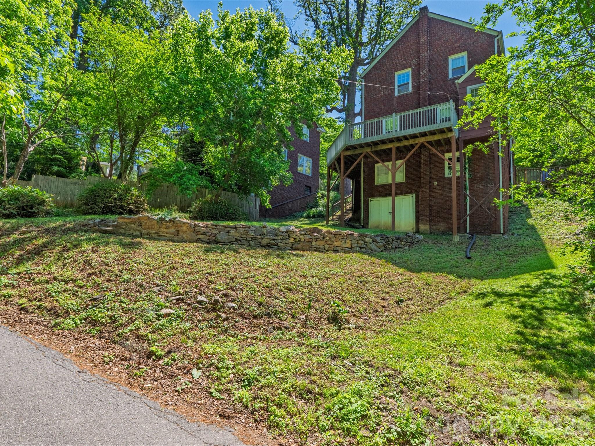 15 Sylvan Avenue Property Photo 7