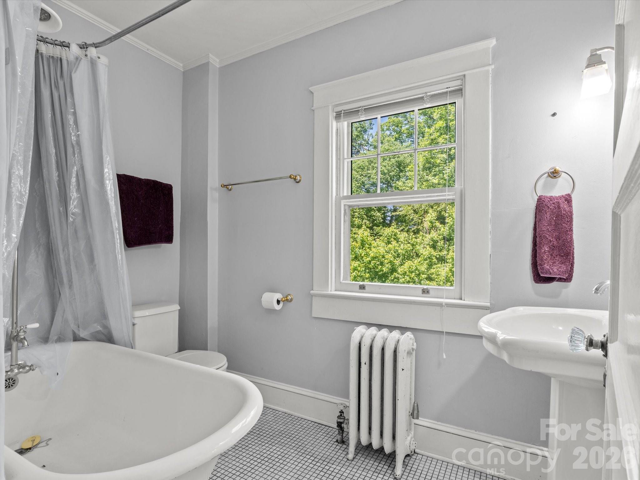 15 Sylvan Avenue Property Photo 19