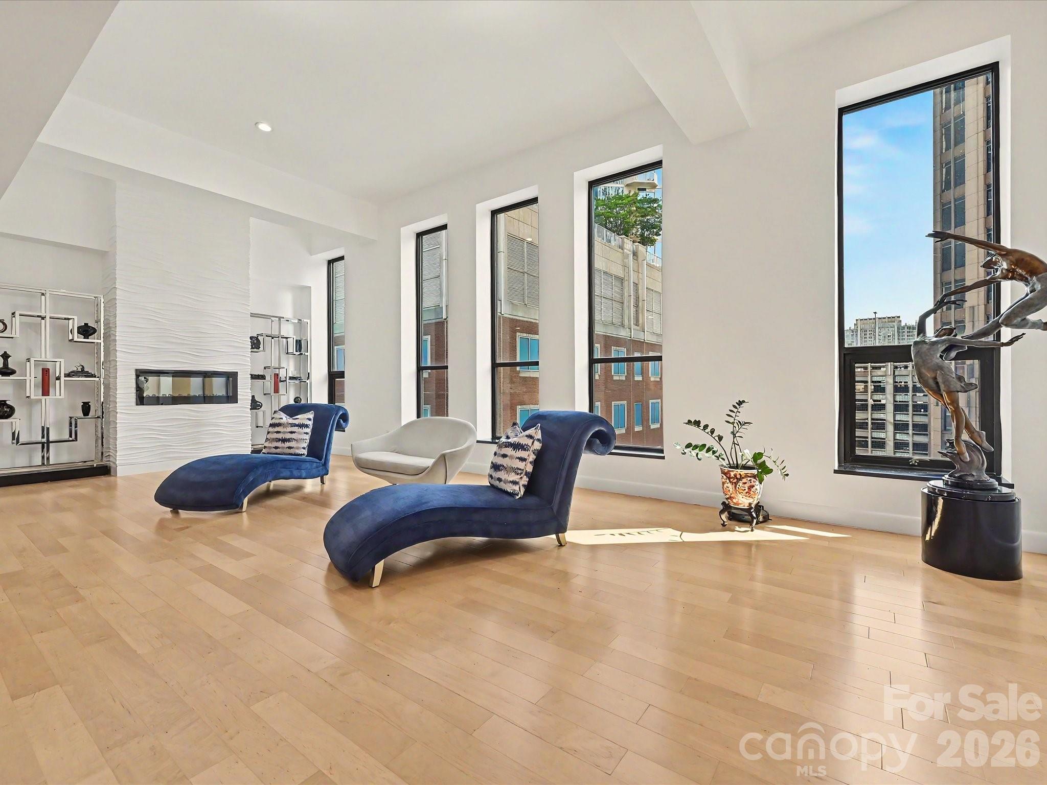 127 N Tryon Street 509 Property Photo 9