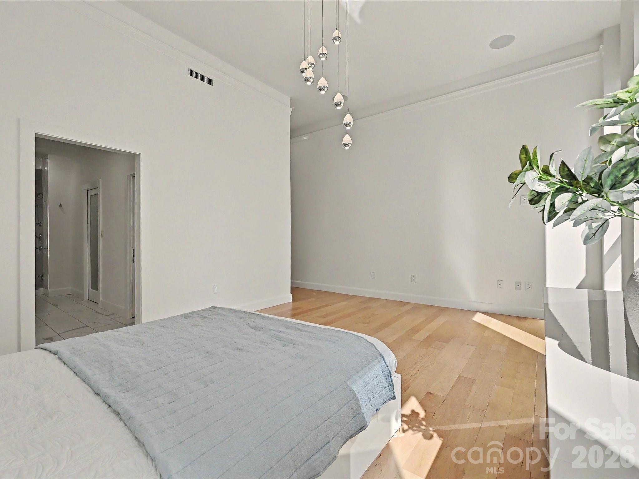 127 N Tryon Street 509 Property Photo 21