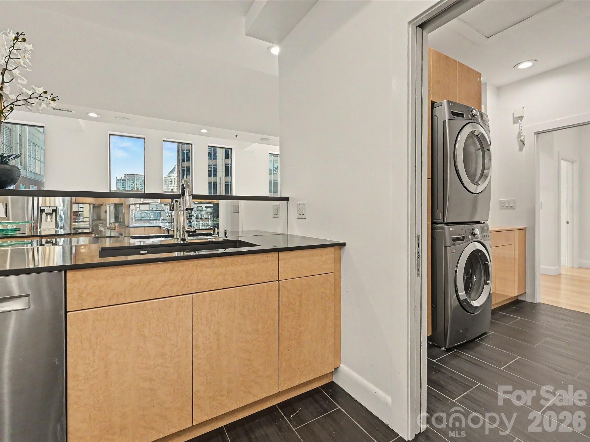 127 N Tryon Street 509 Property Photo 29