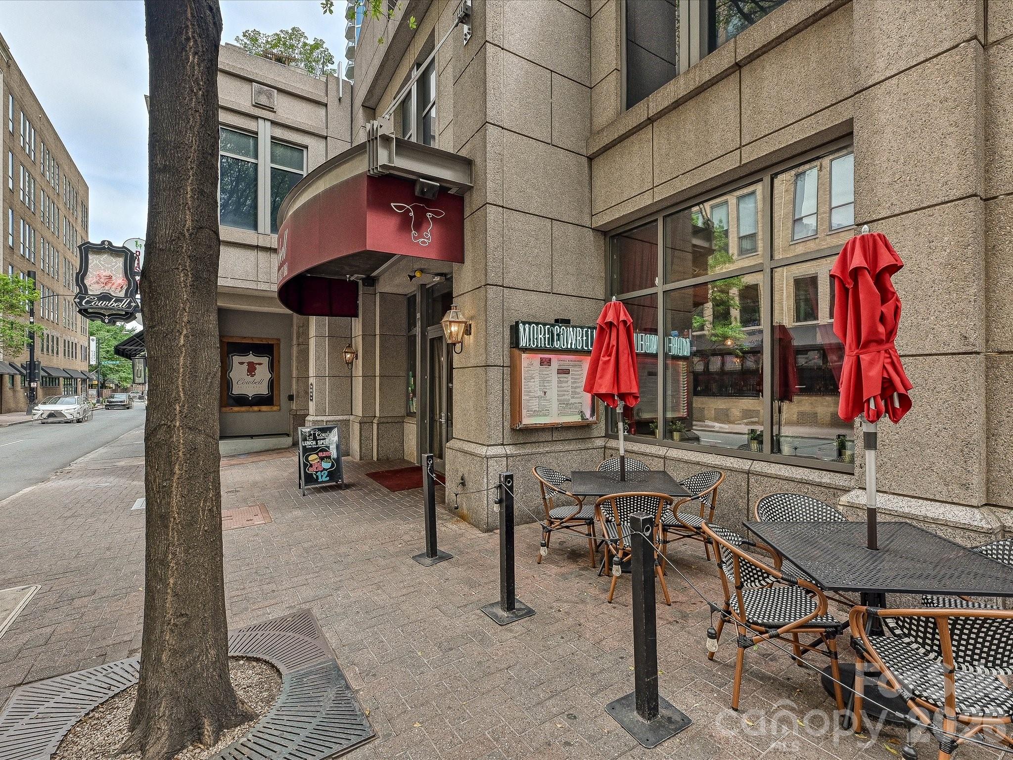 127 N Tryon Street 509 Property Photo 36