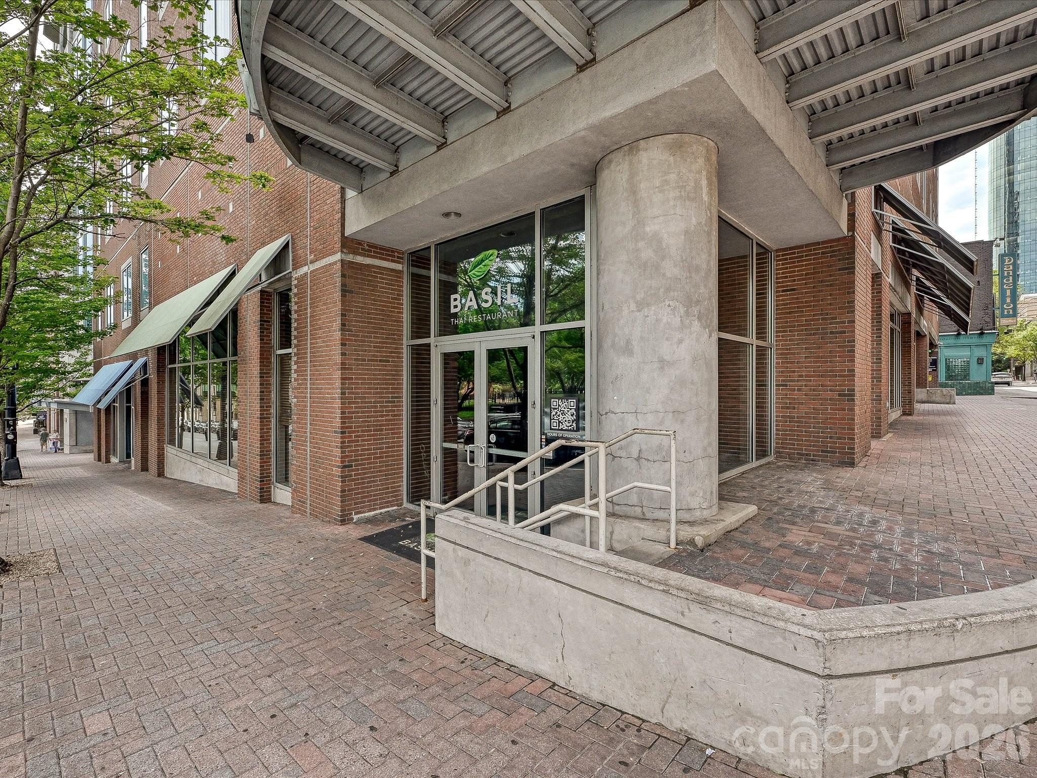 127 N Tryon Street 509 Property Photo 37