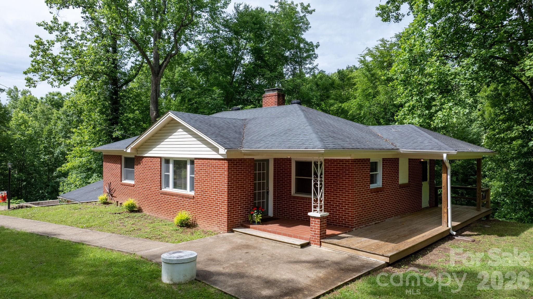 4073 NC 226A Highway Property Photo 1