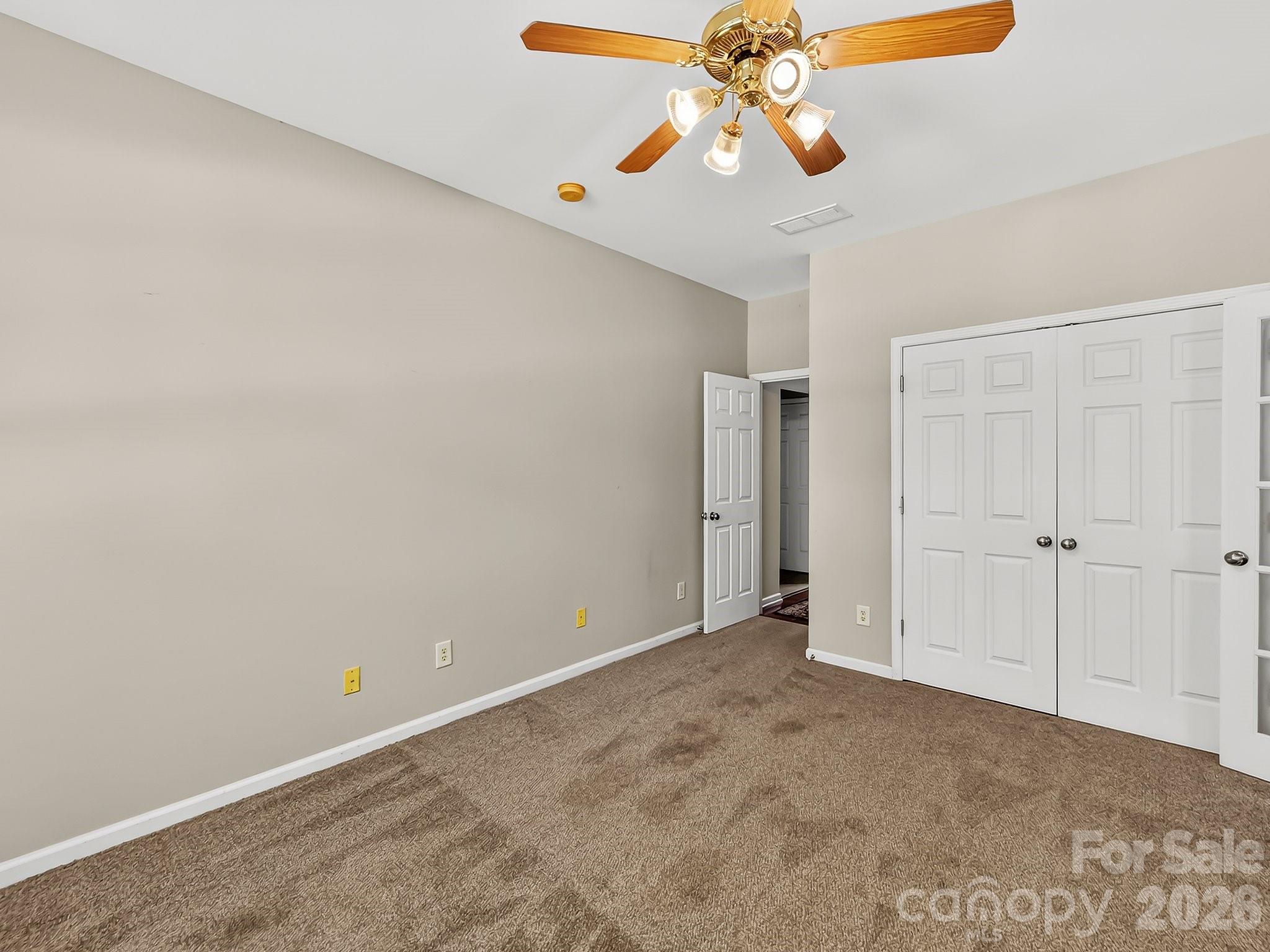 1788 Oakmont Drive Property Photo 7