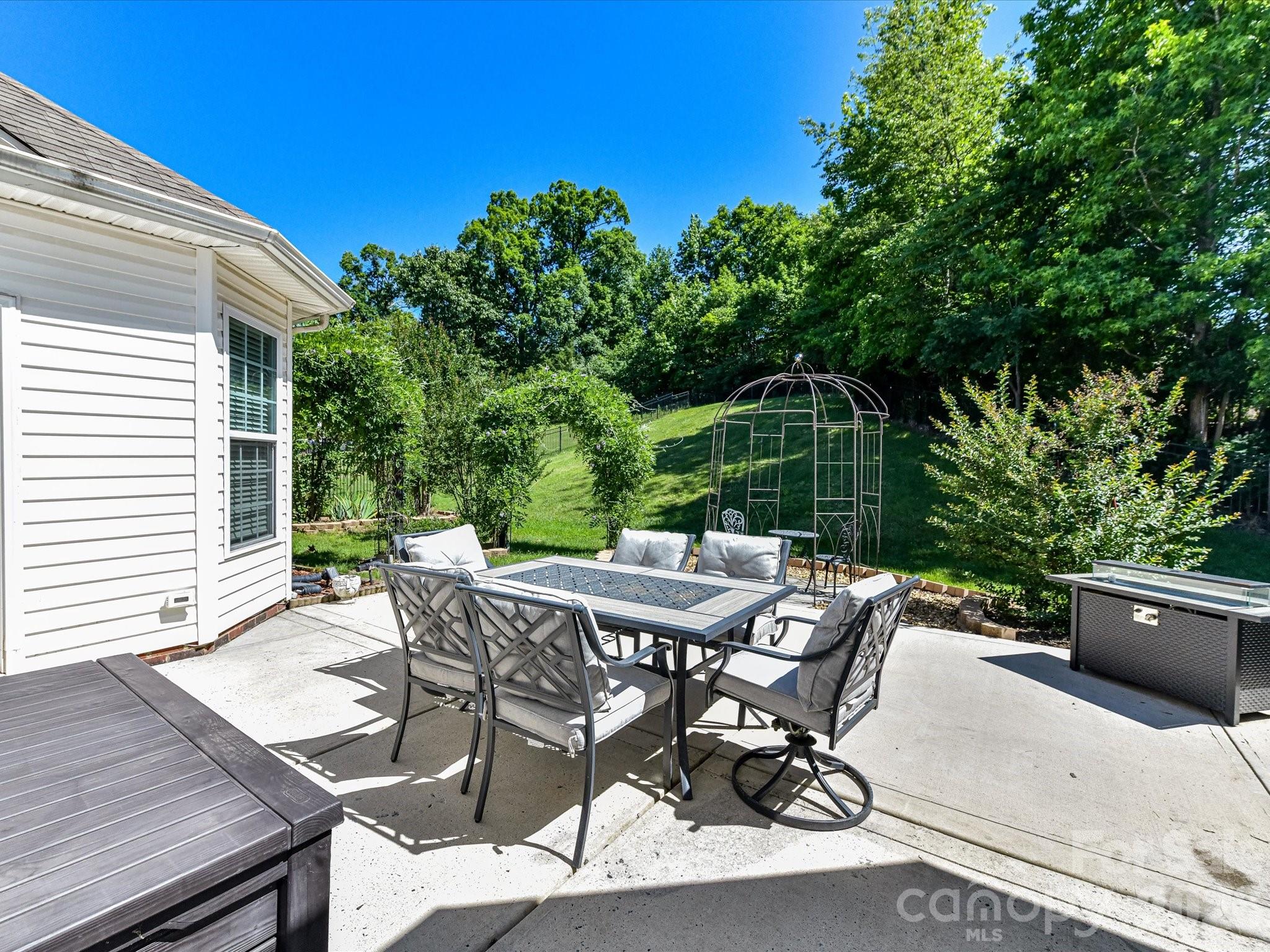 1788 Oakmont Drive Property Photo 34