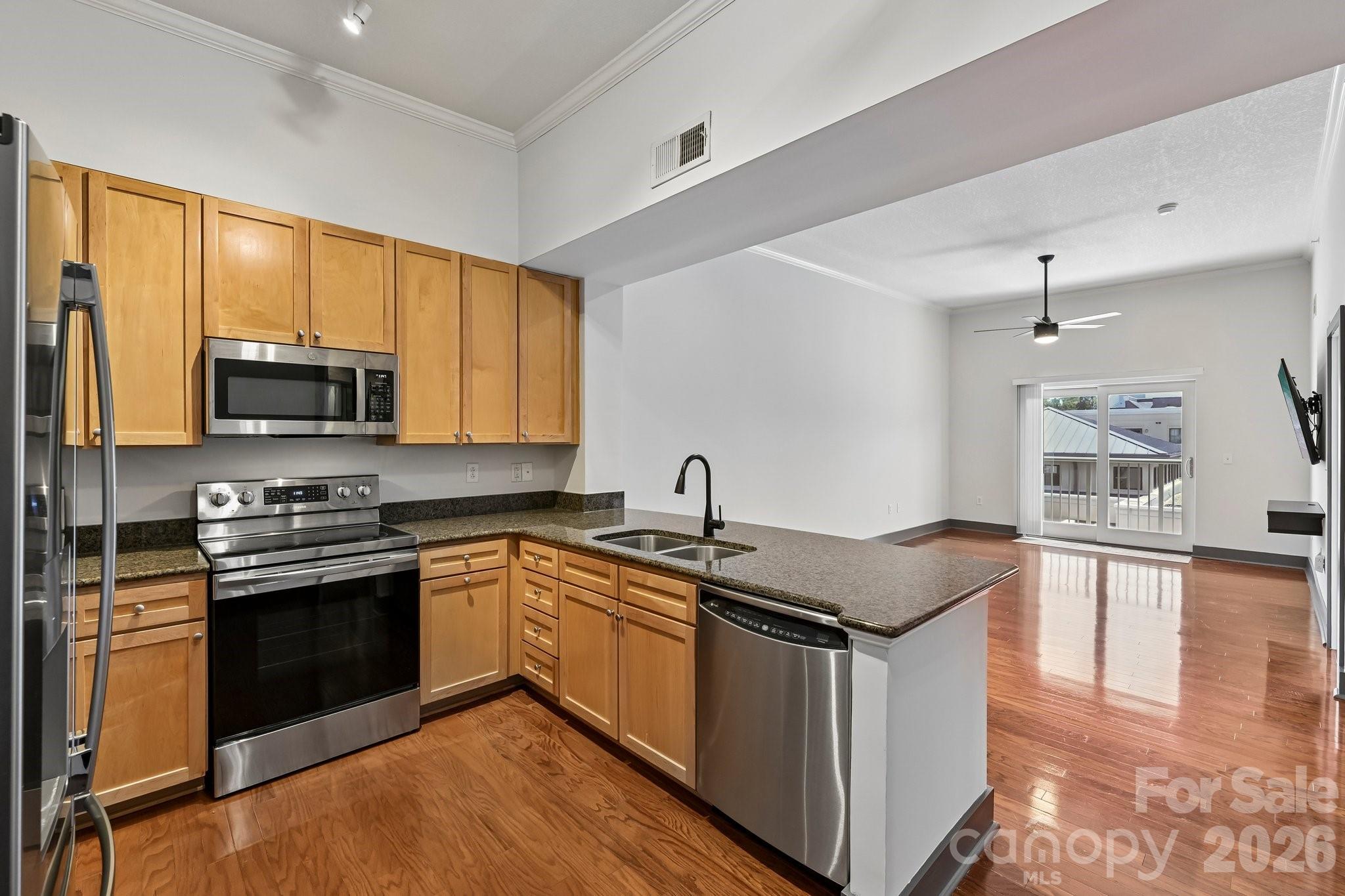 721 Governor Morrison Street 601 Property Photo 1