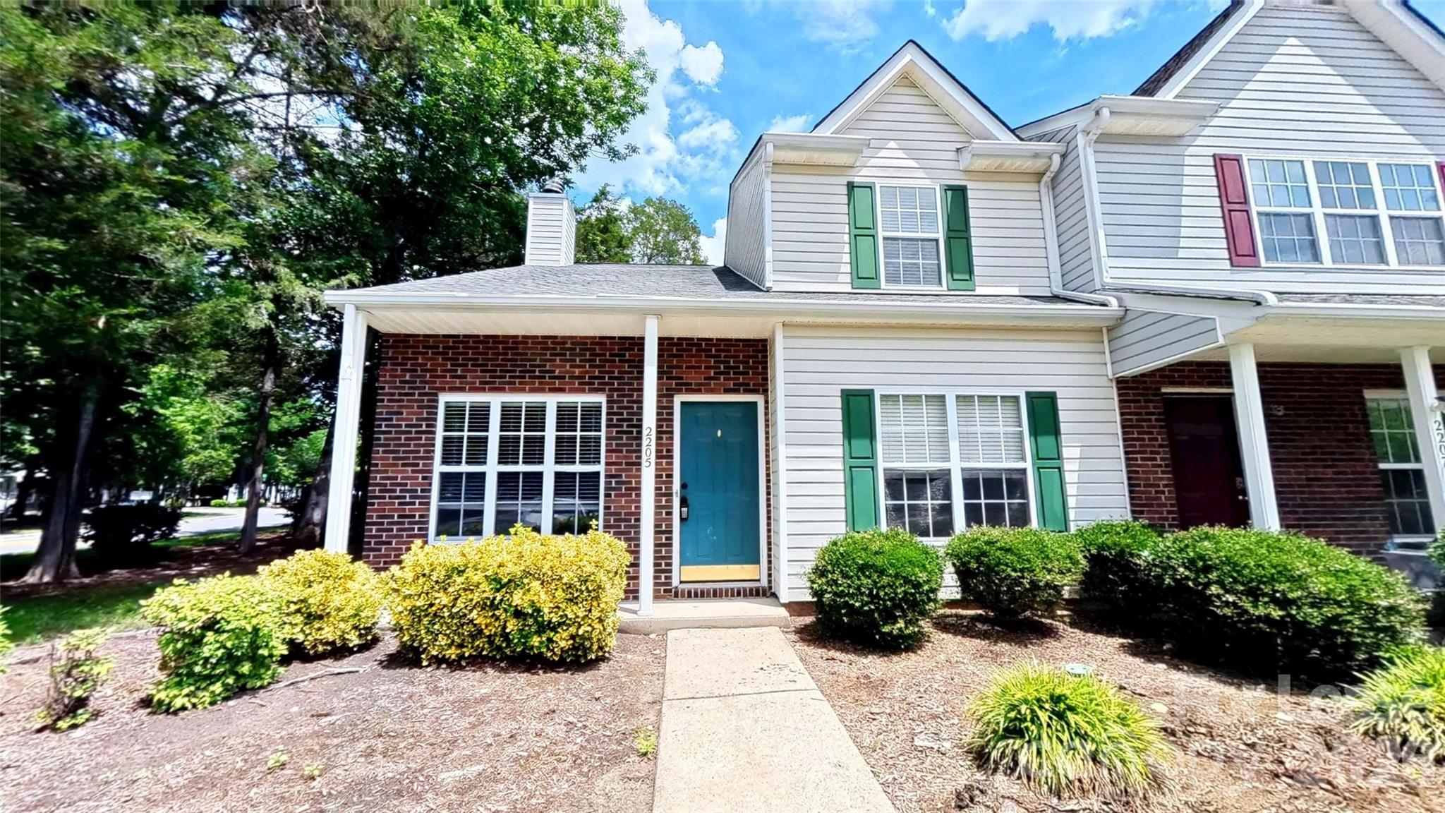 2205 Cigar Court Property Photo 1