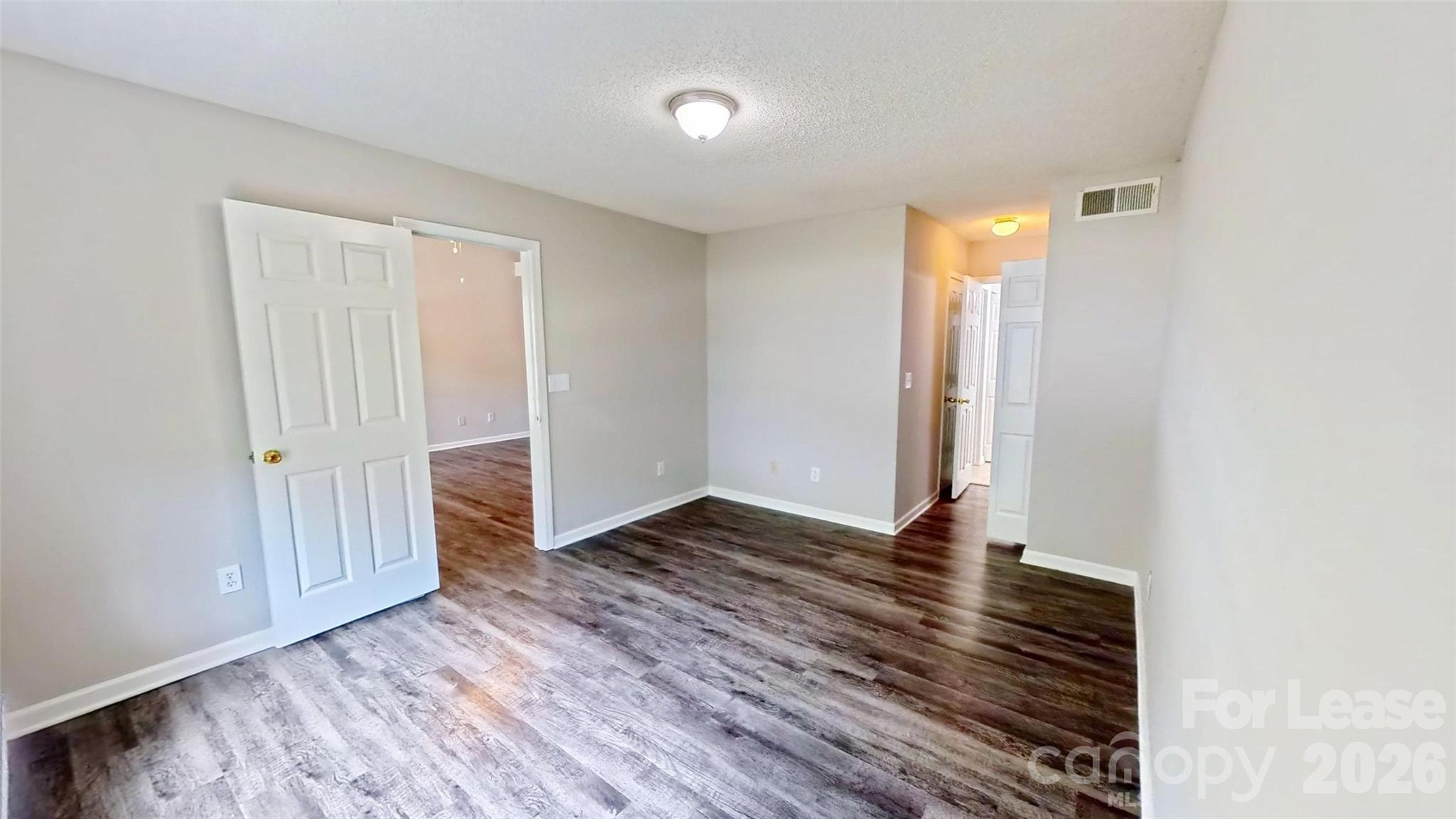 2205 Cigar Court Property Photo 6
