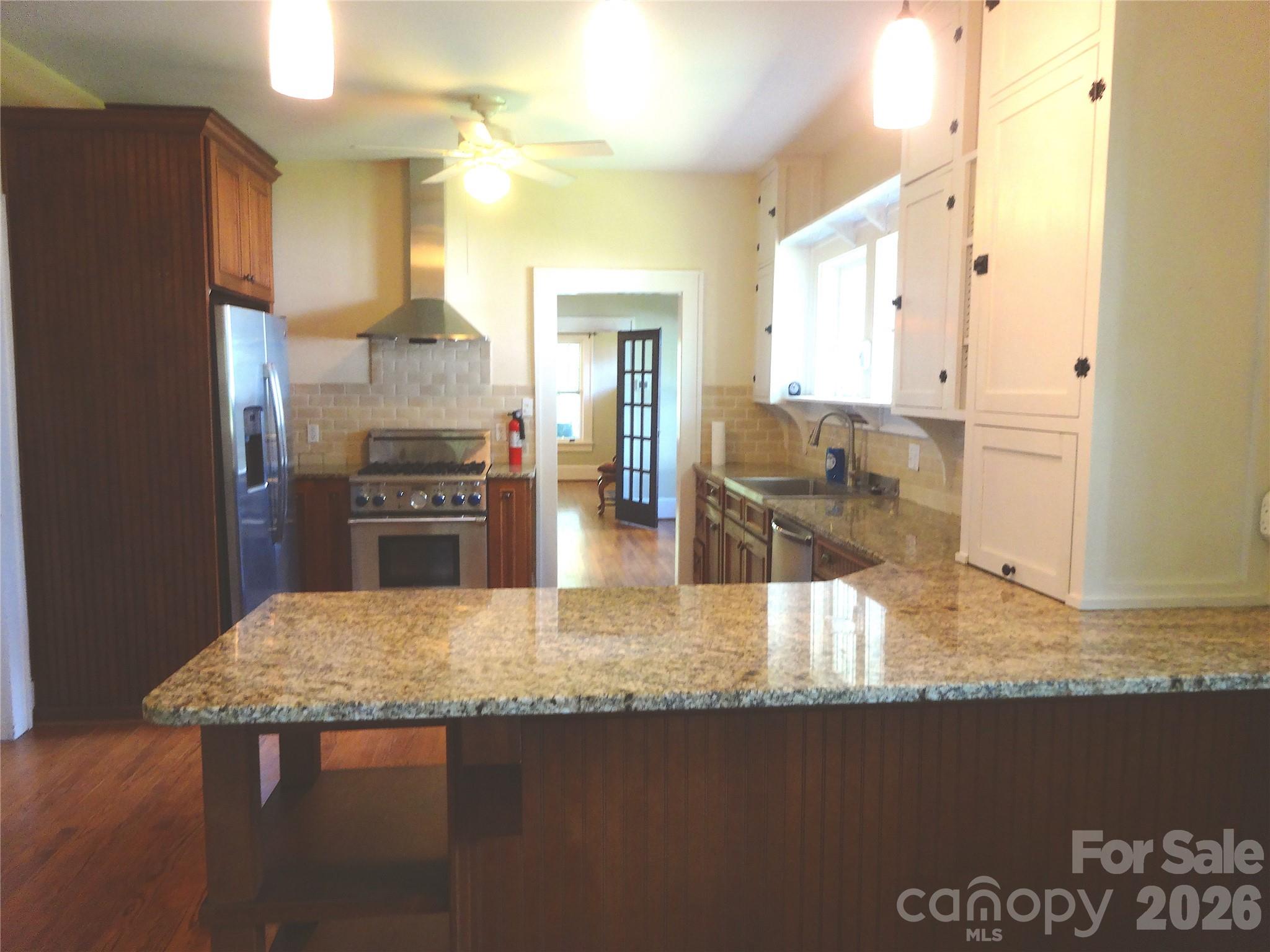 33 Church Street Property Photo 12