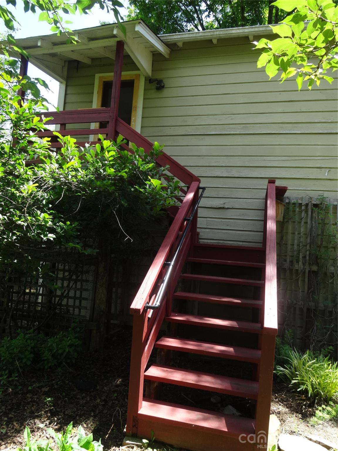 33 Church Street Property Photo 25