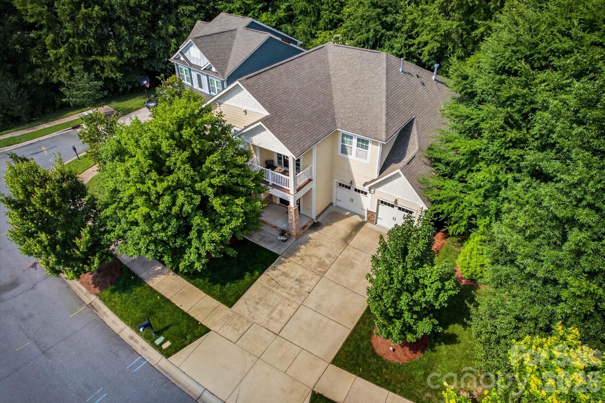 14832 Long Iron Drive Property Photo 4