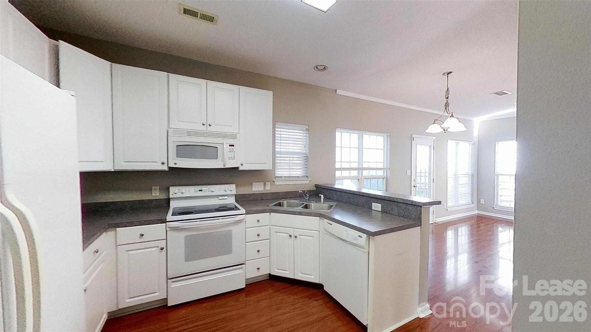 7236 Rock Island Road Property Photo 5