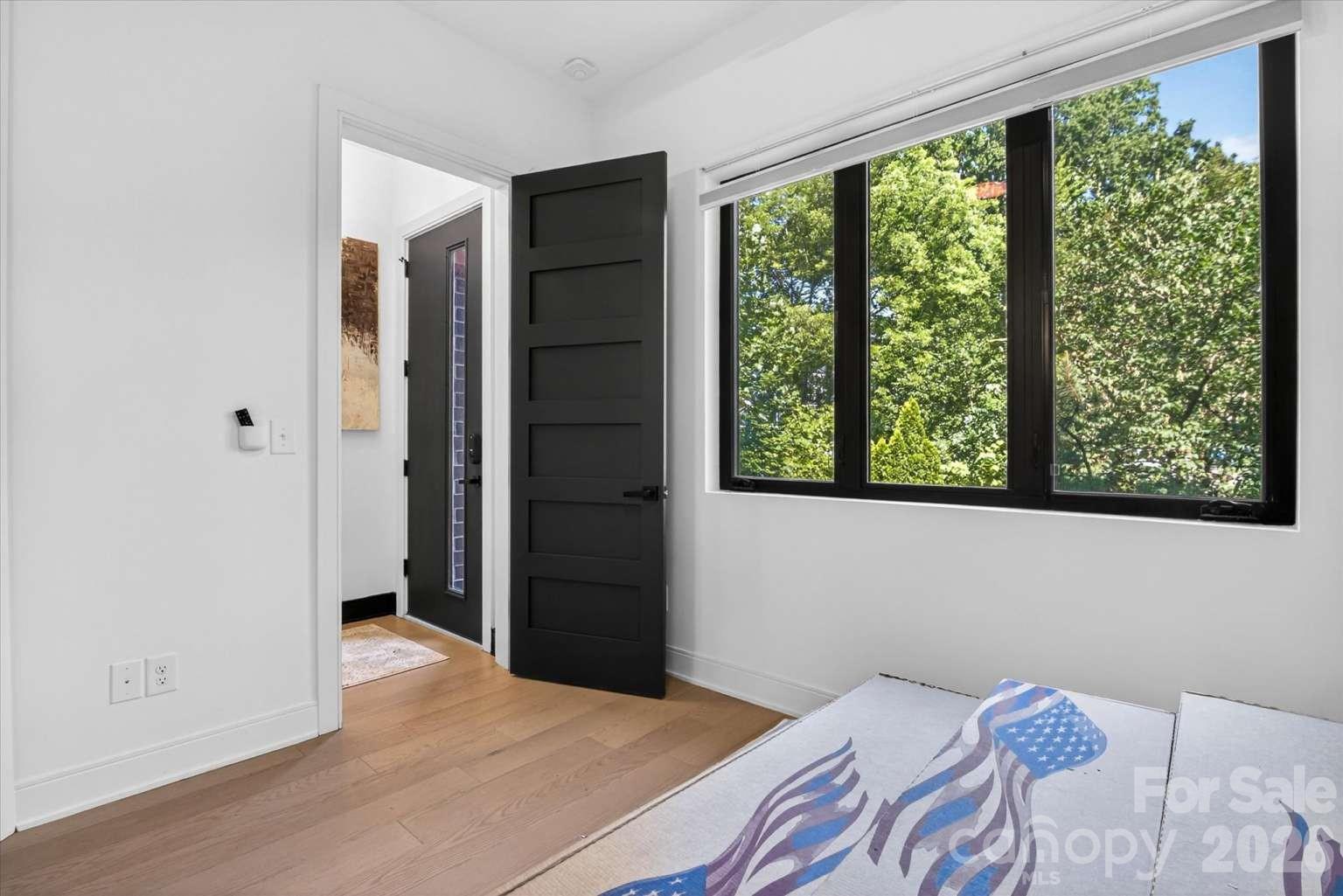 1005 Zinc Lane Property Photo 4