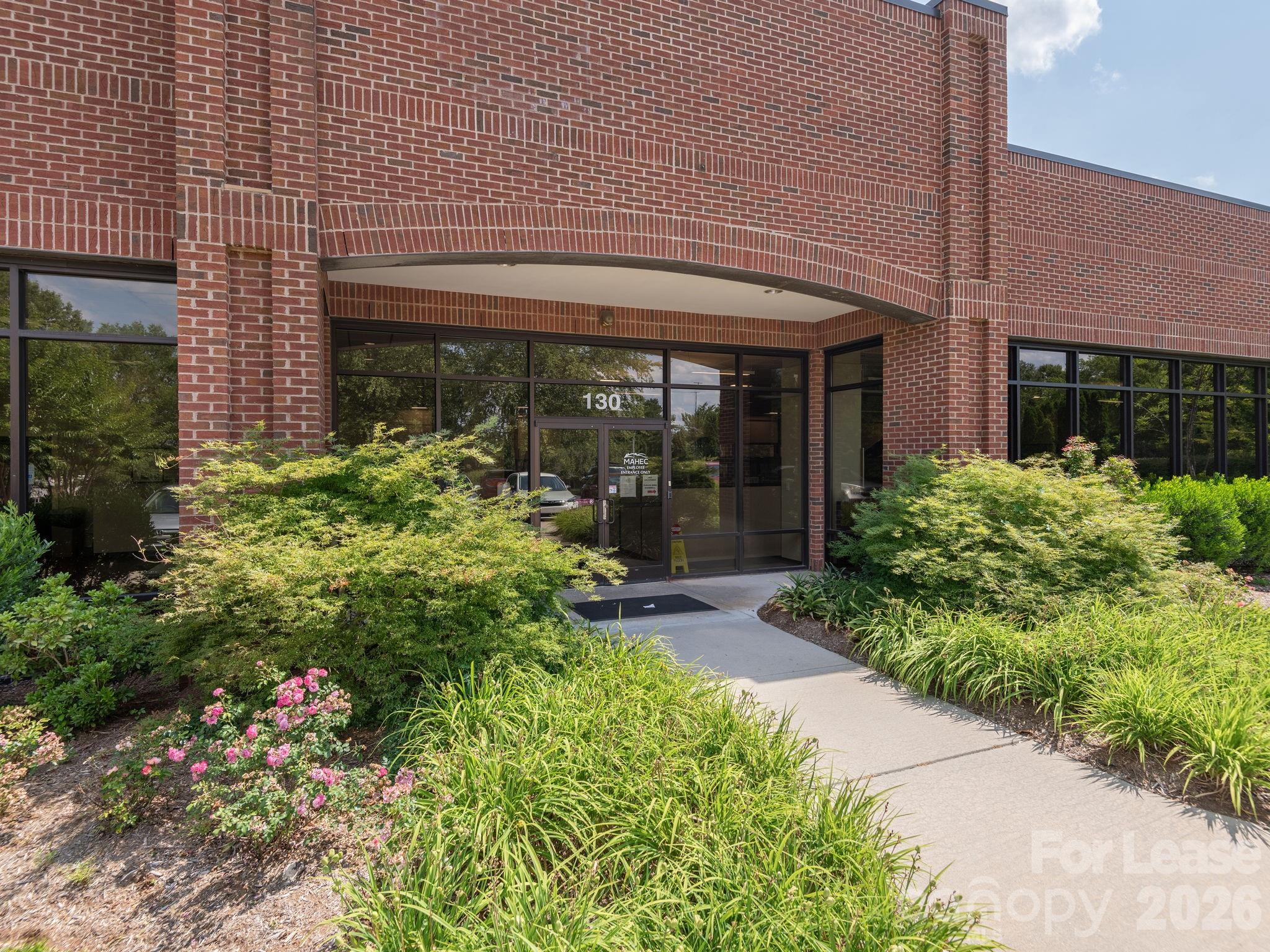 1100 Ridgefield Boulevard 130/140 Property Photo 2