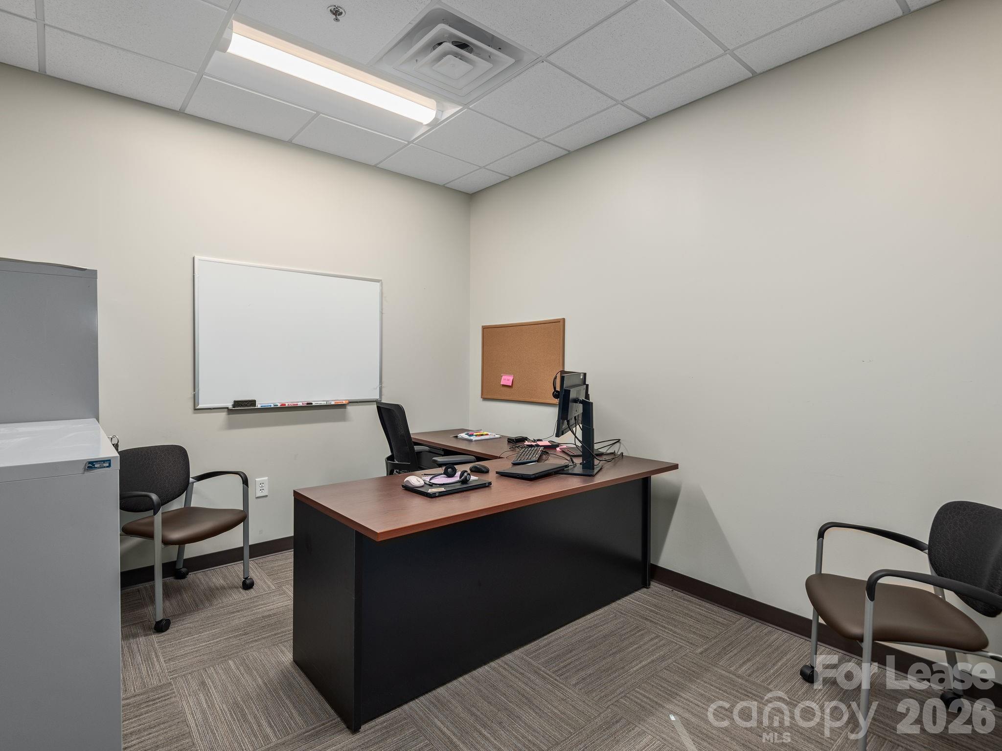 1100 Ridgefield Boulevard 130/140 Property Photo 8