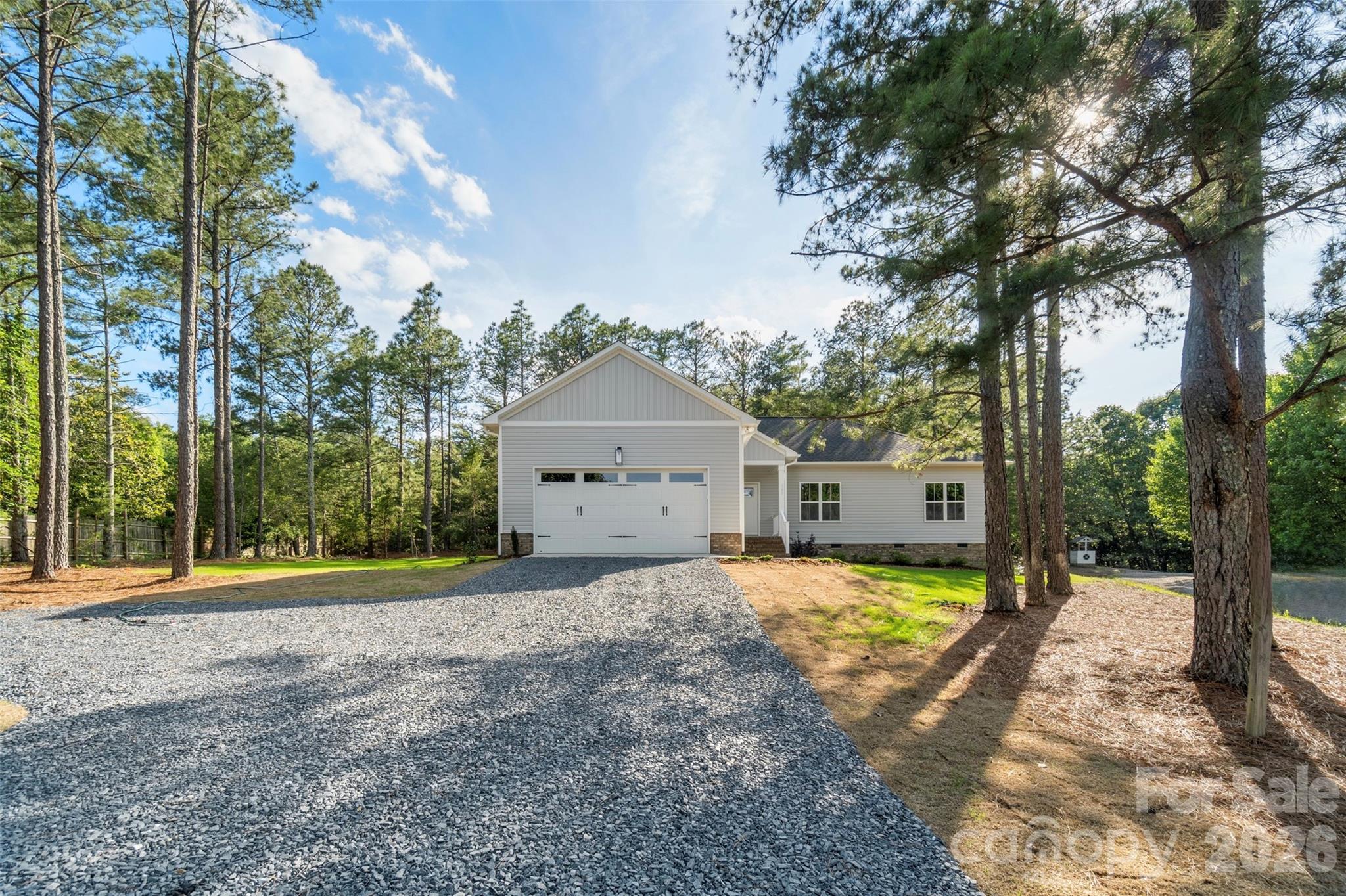 185 Shagbark Court Property Photo 2