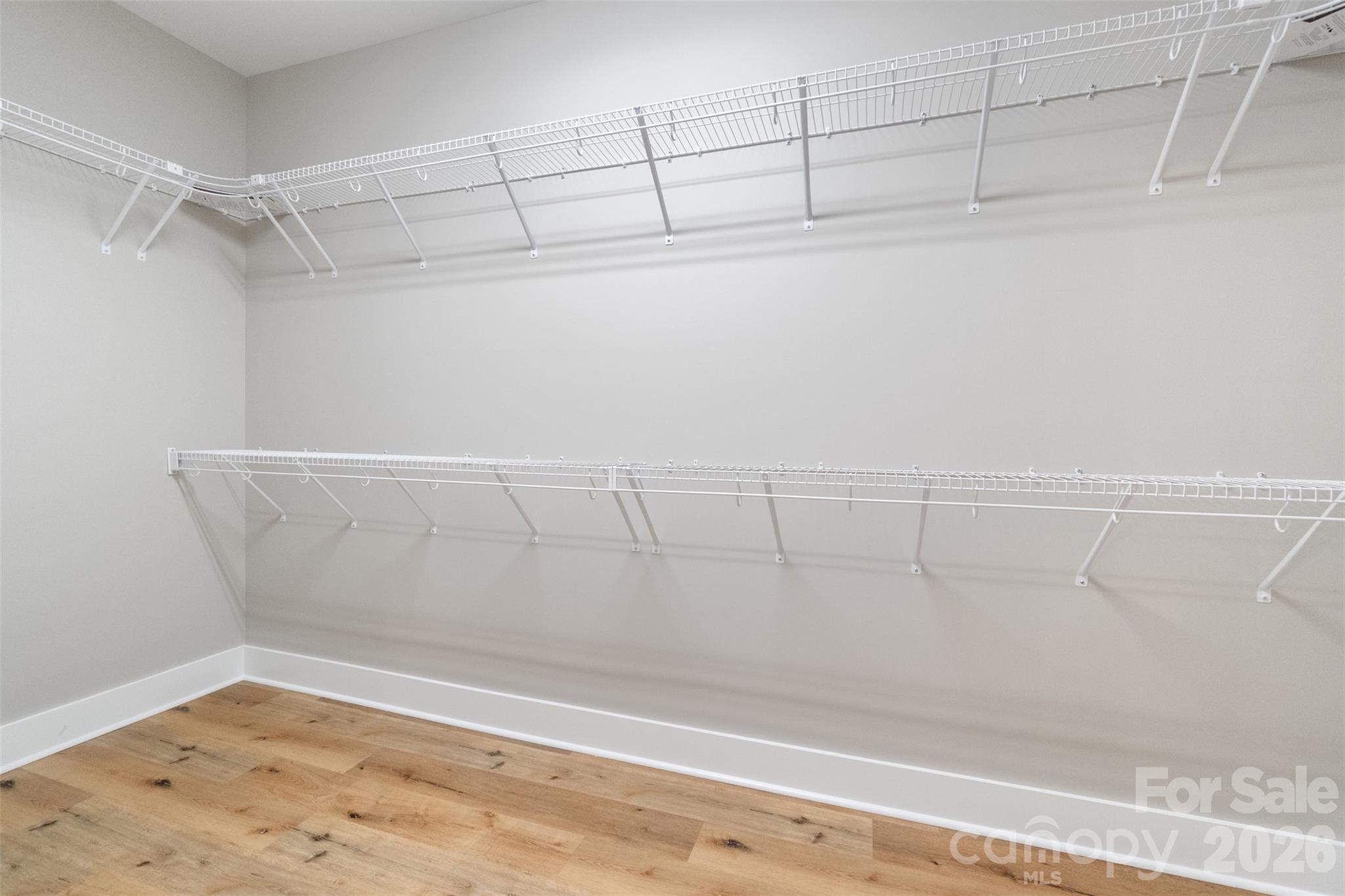 185 Shagbark Court Property Photo 7