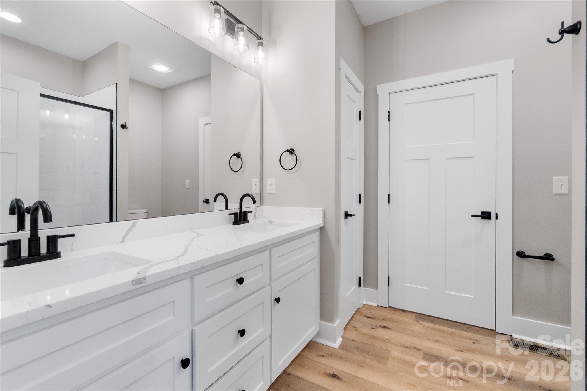 185 Shagbark Court Property Photo 8