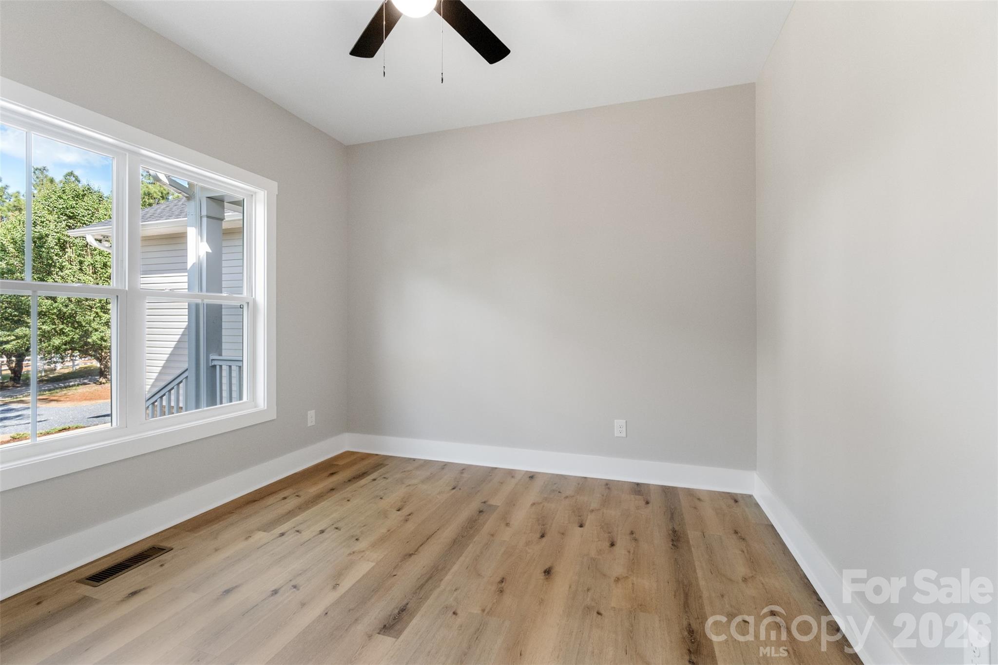 185 Shagbark Court Property Photo 22