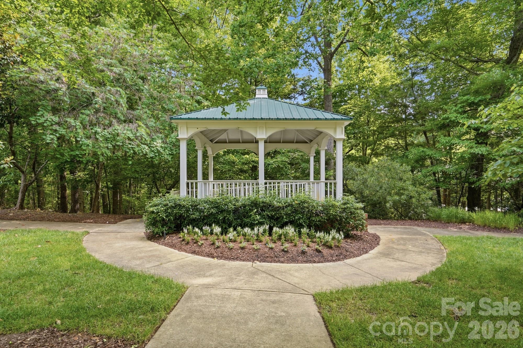 306 Elis Way Property Photo 41