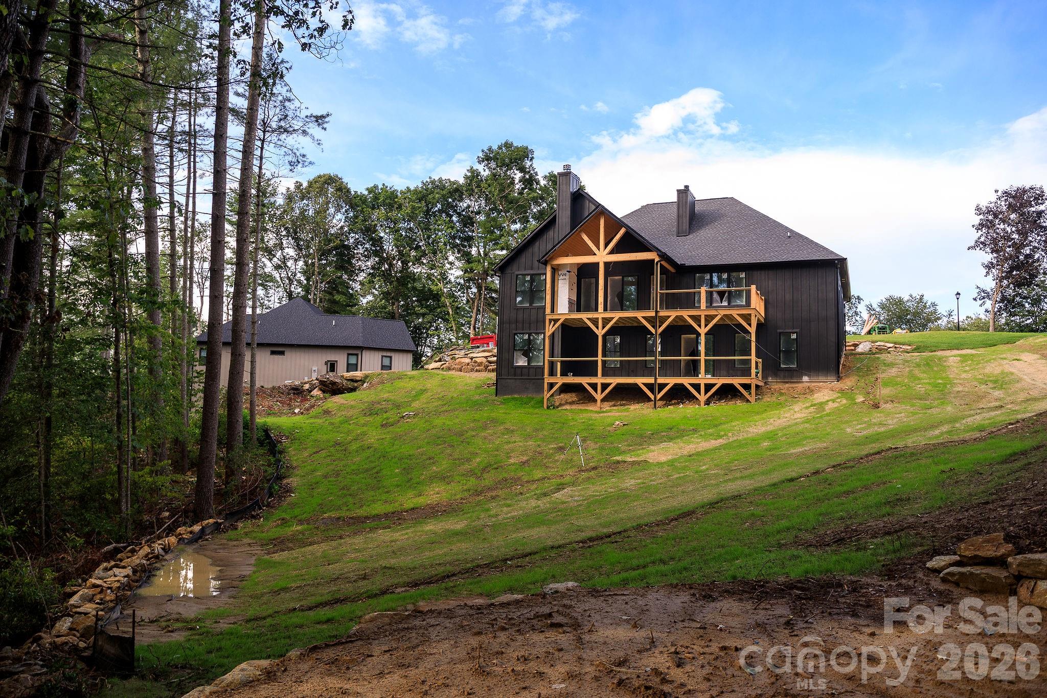 113 Perry Place Property Photo 12