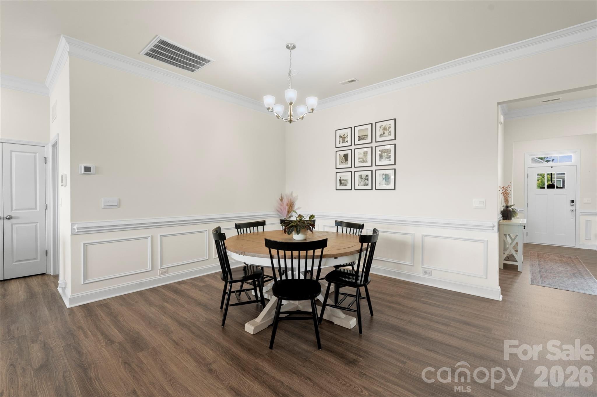 4190 Millstream Road Property Photo 11